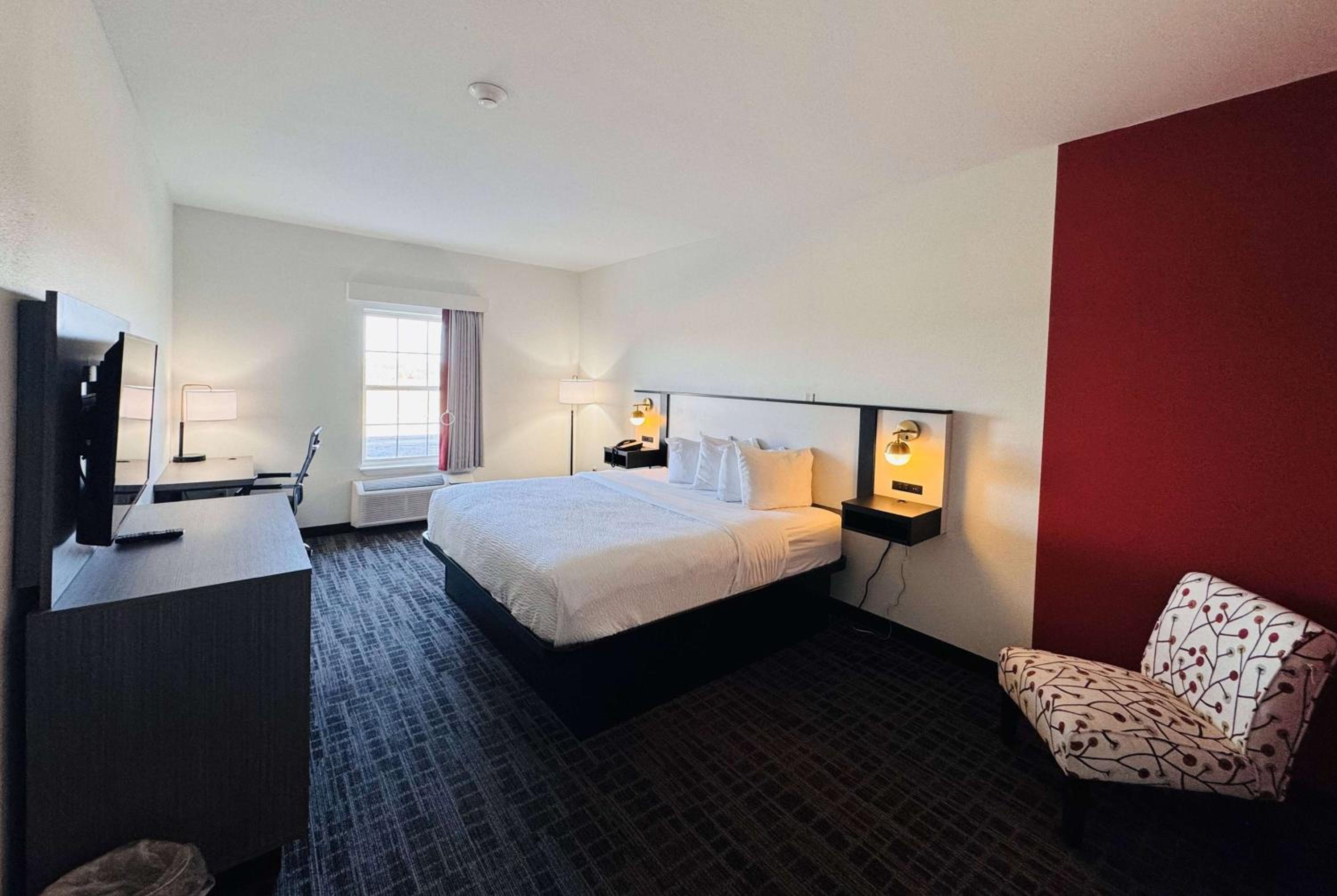 King Room - Disability Access/Non-Smoking - Photo 1