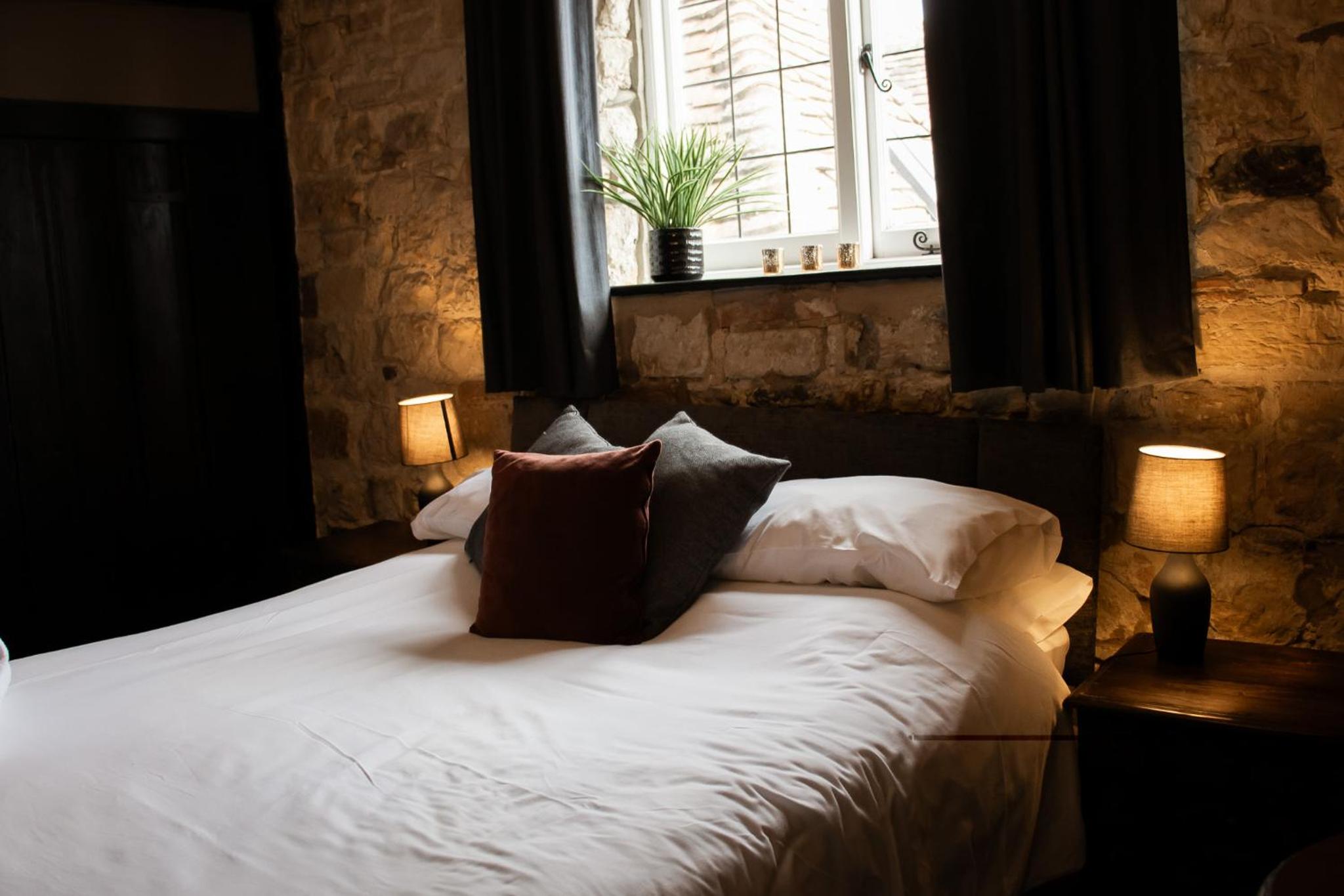 Double Room - Photo 2