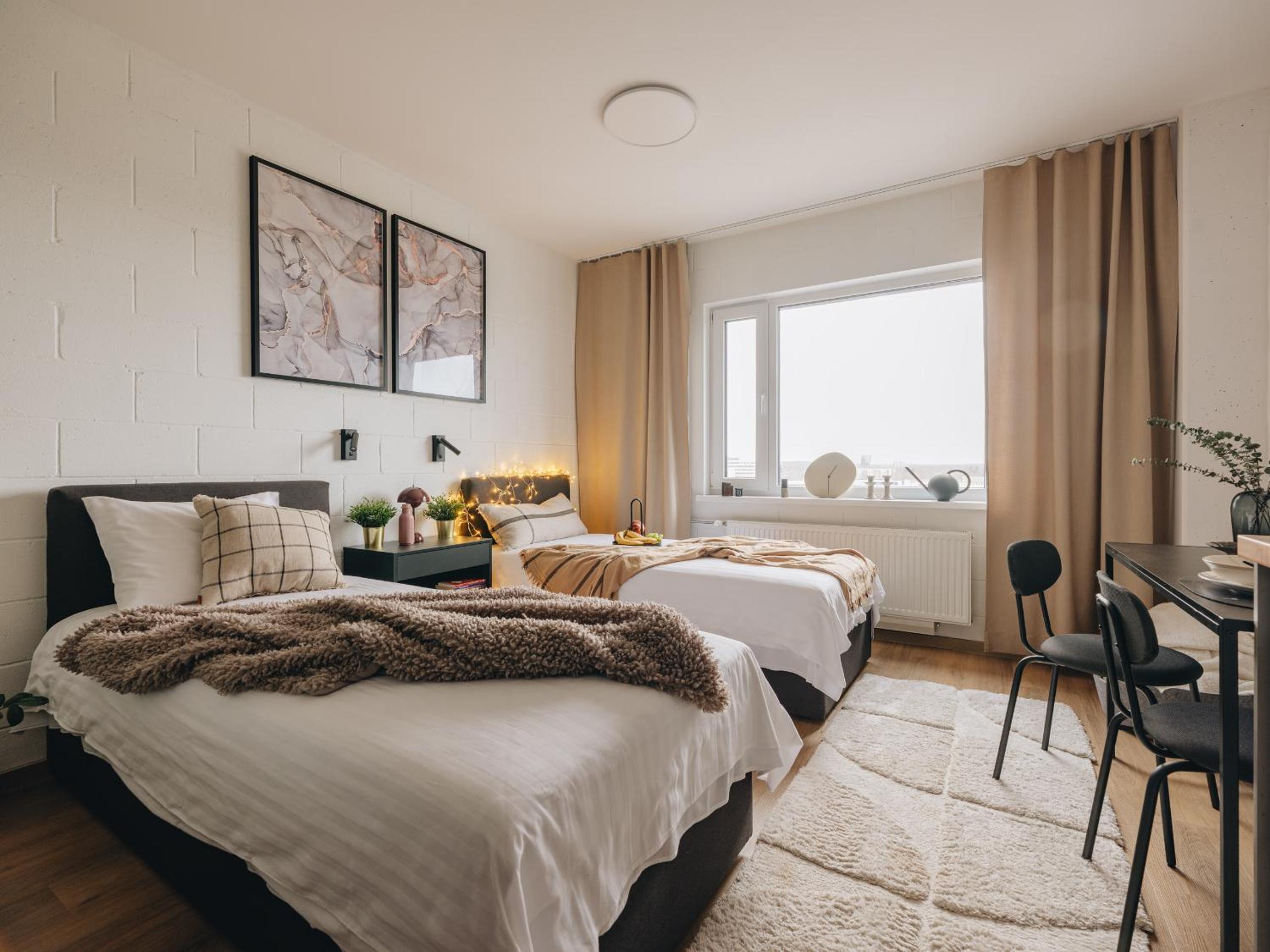 Twin Room - Photo 1