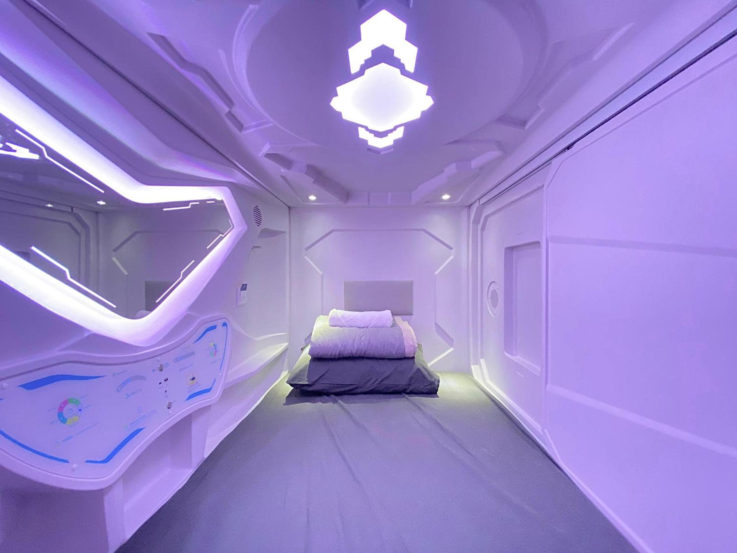 4-Bed Mixed Dormitory Room photo 3