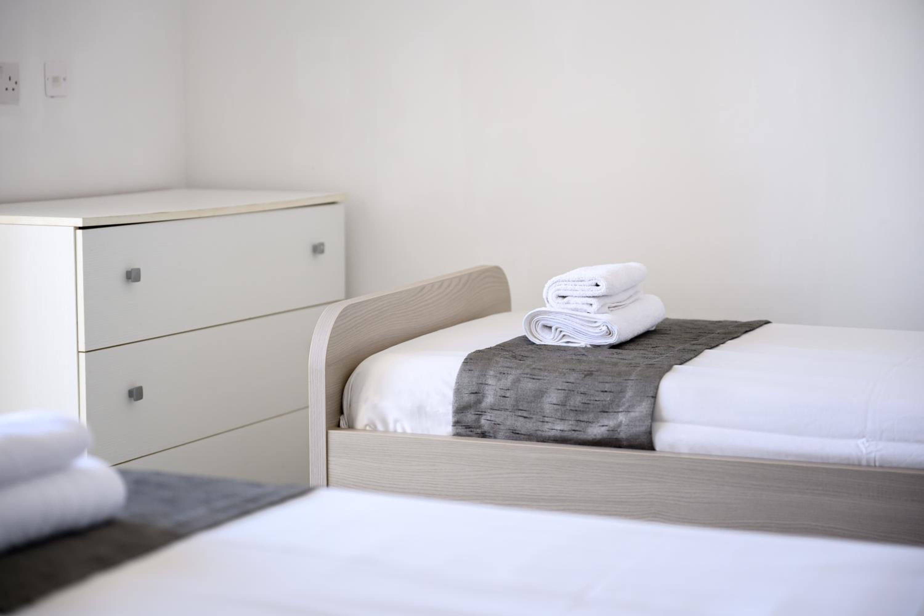 Double Room with Shared Bathroom photo 2