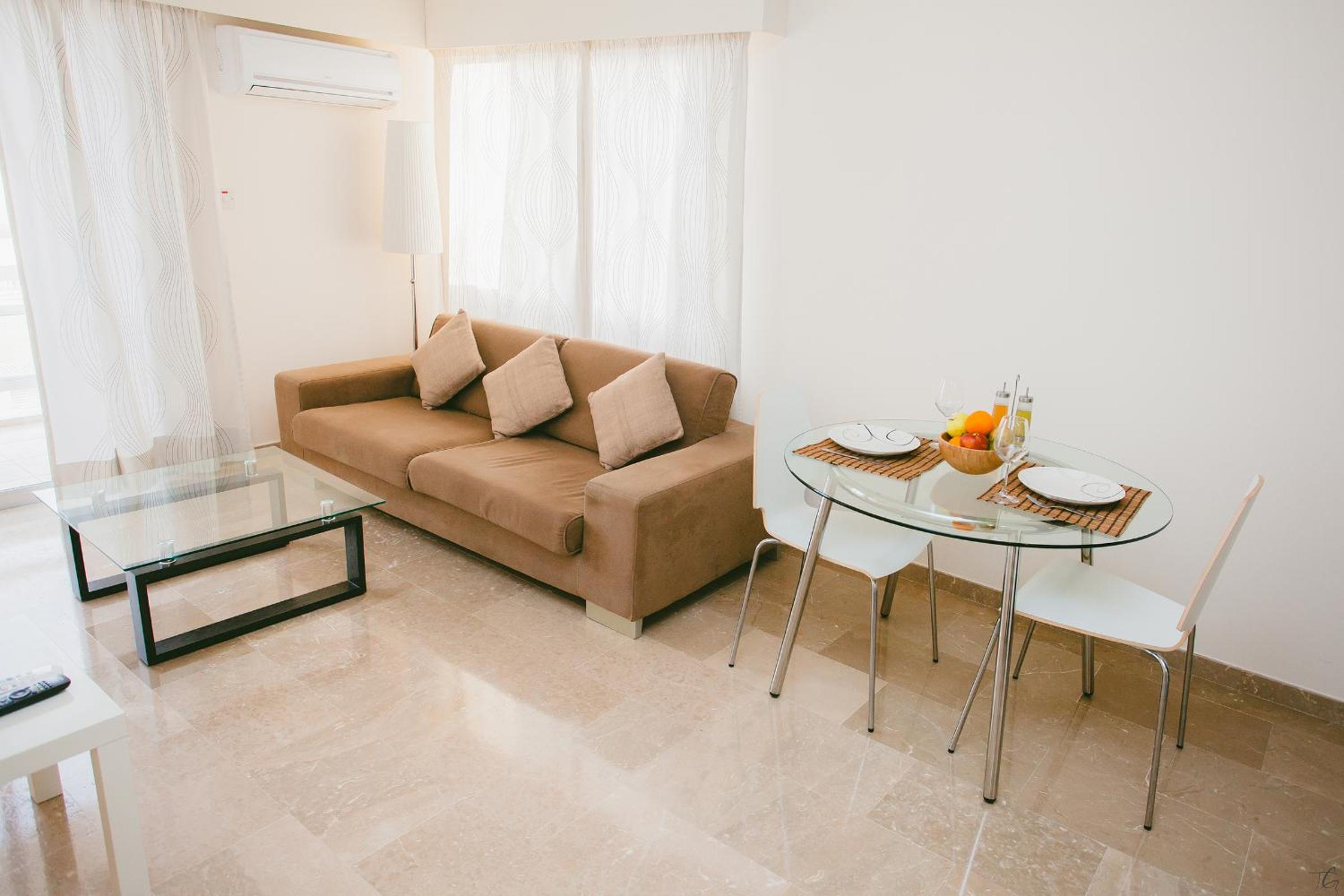 Superior One-Bedroom Apartment with Balcony
