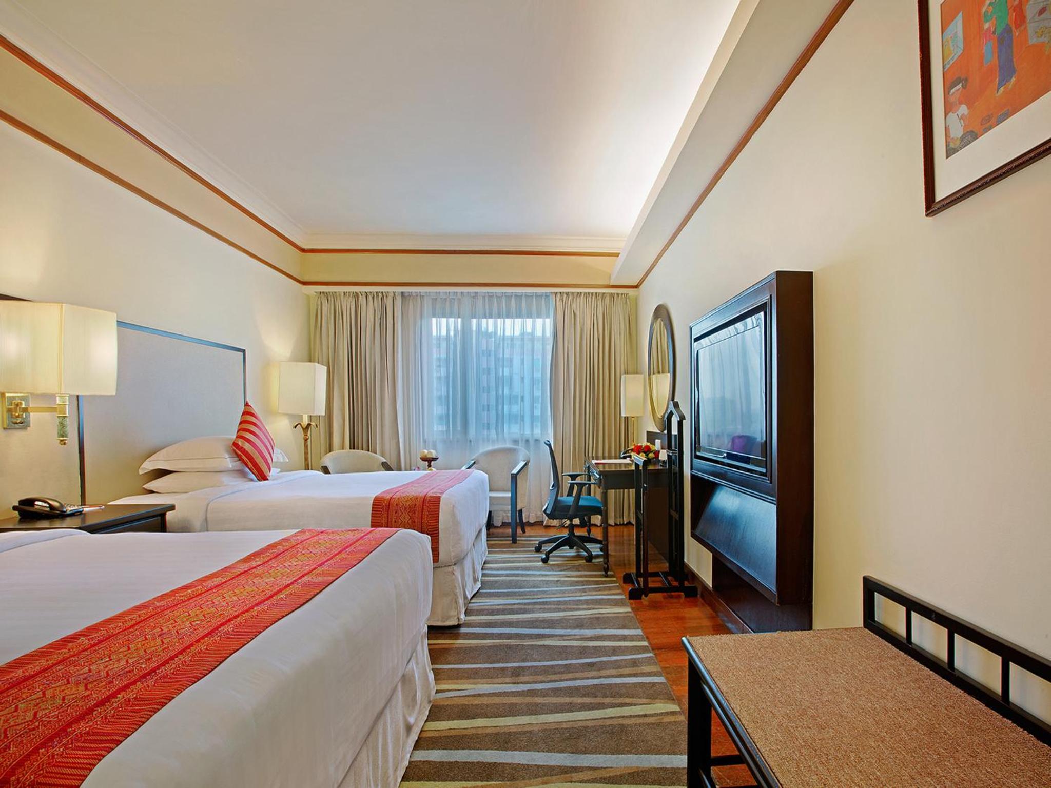 Deluxe Double or Twin Room