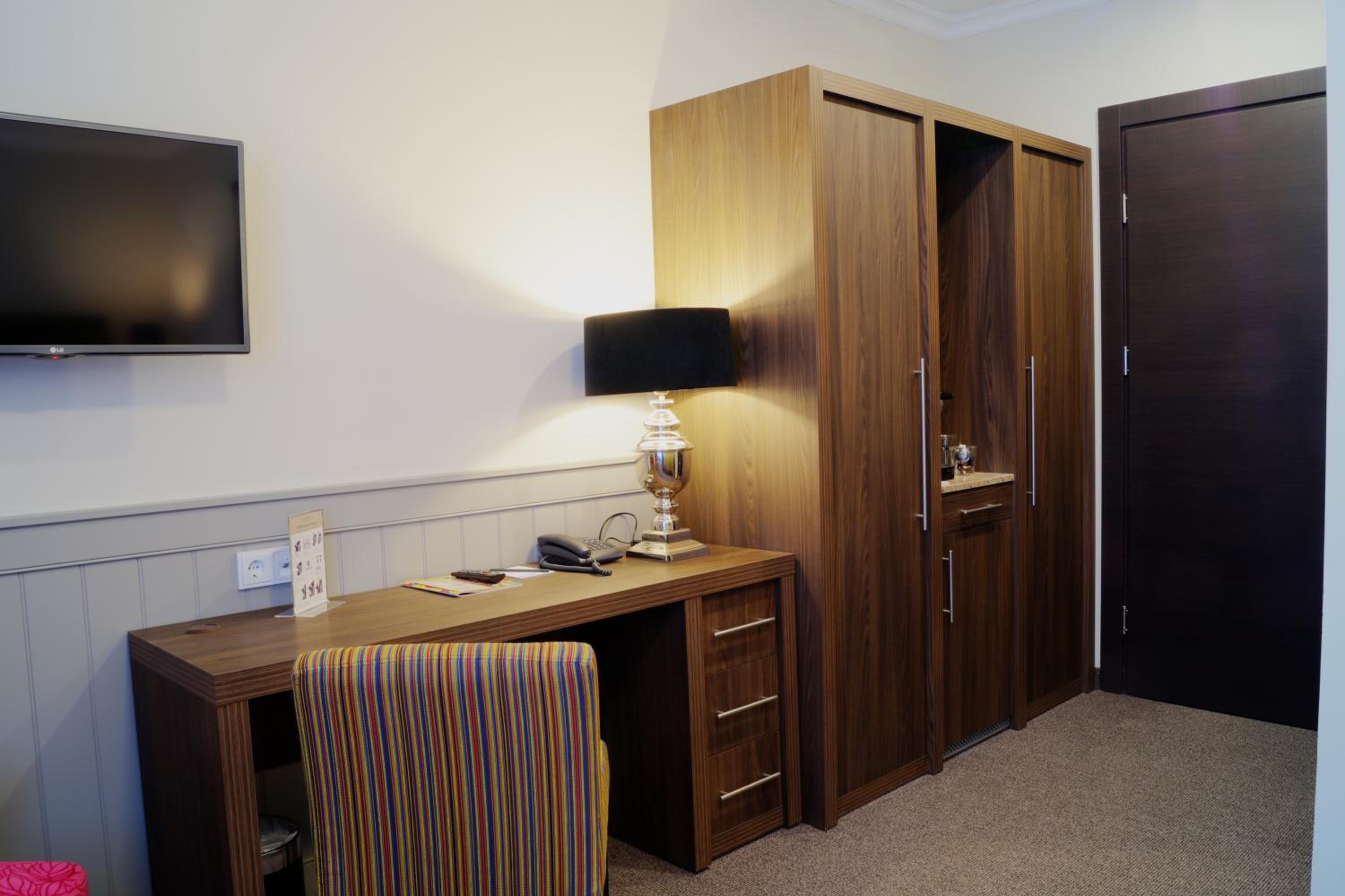 Standard Double Room photo 2