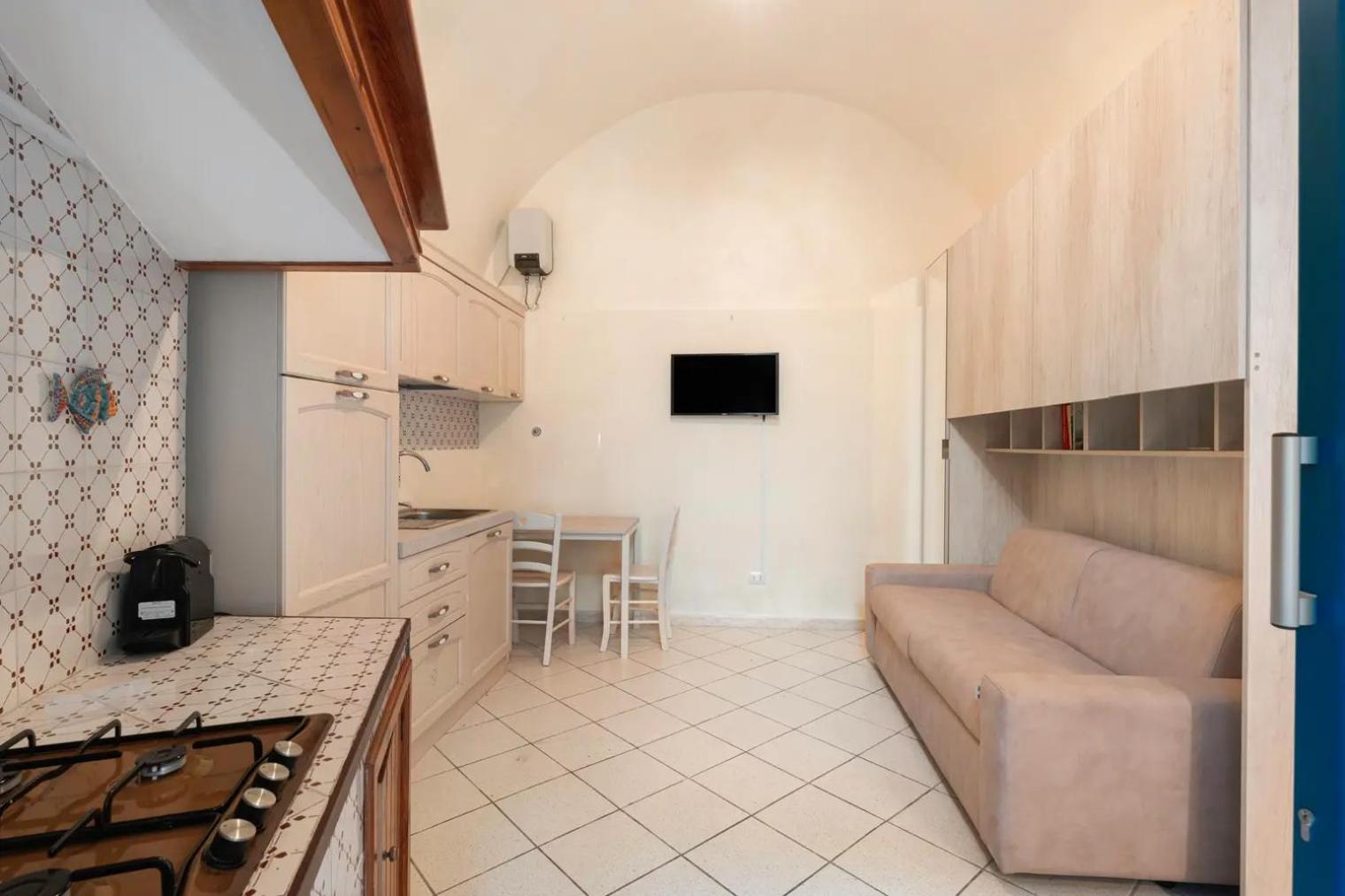 Apartment - Ground Floor photo 1
