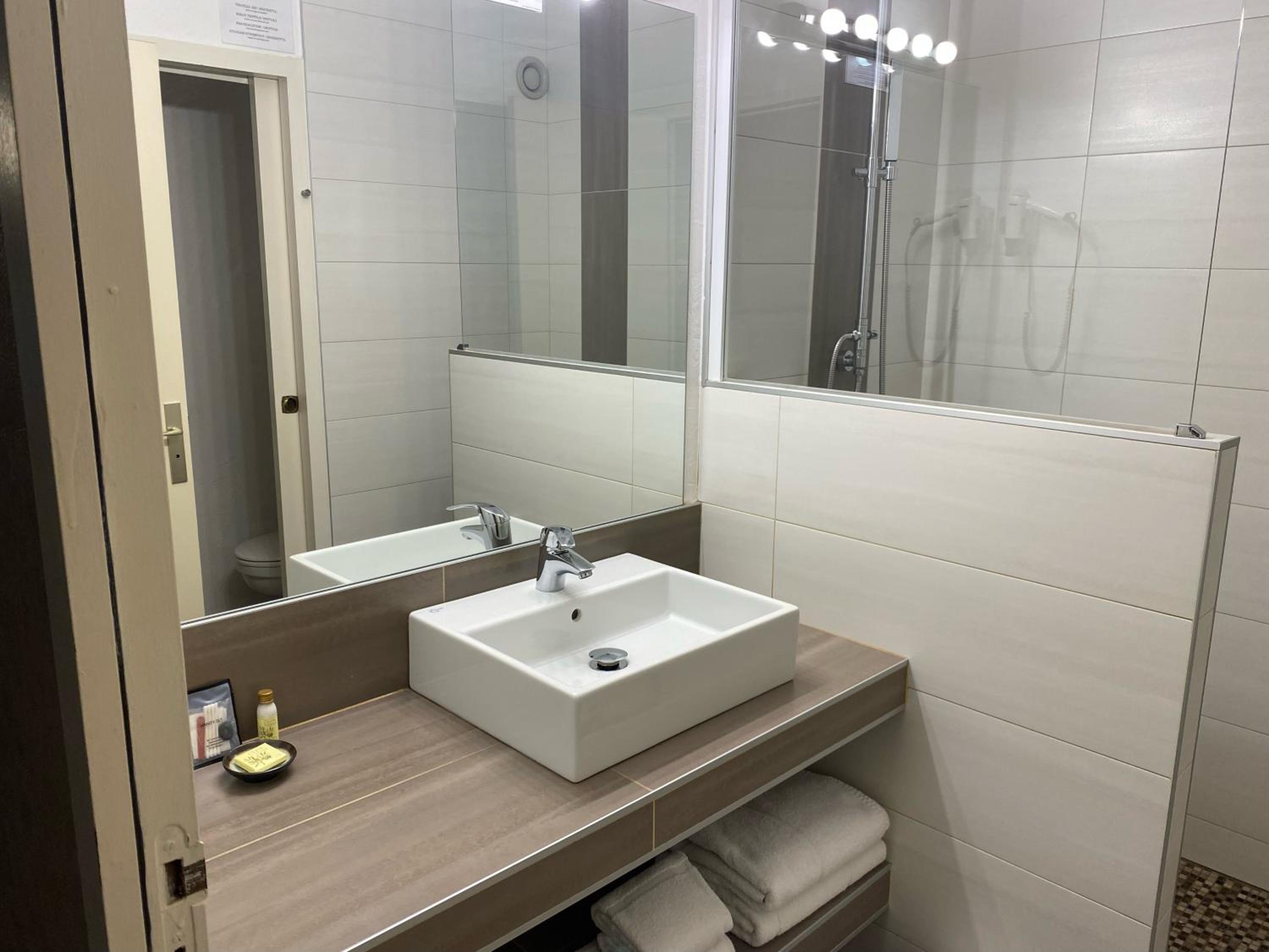 Triple Room with Terrace