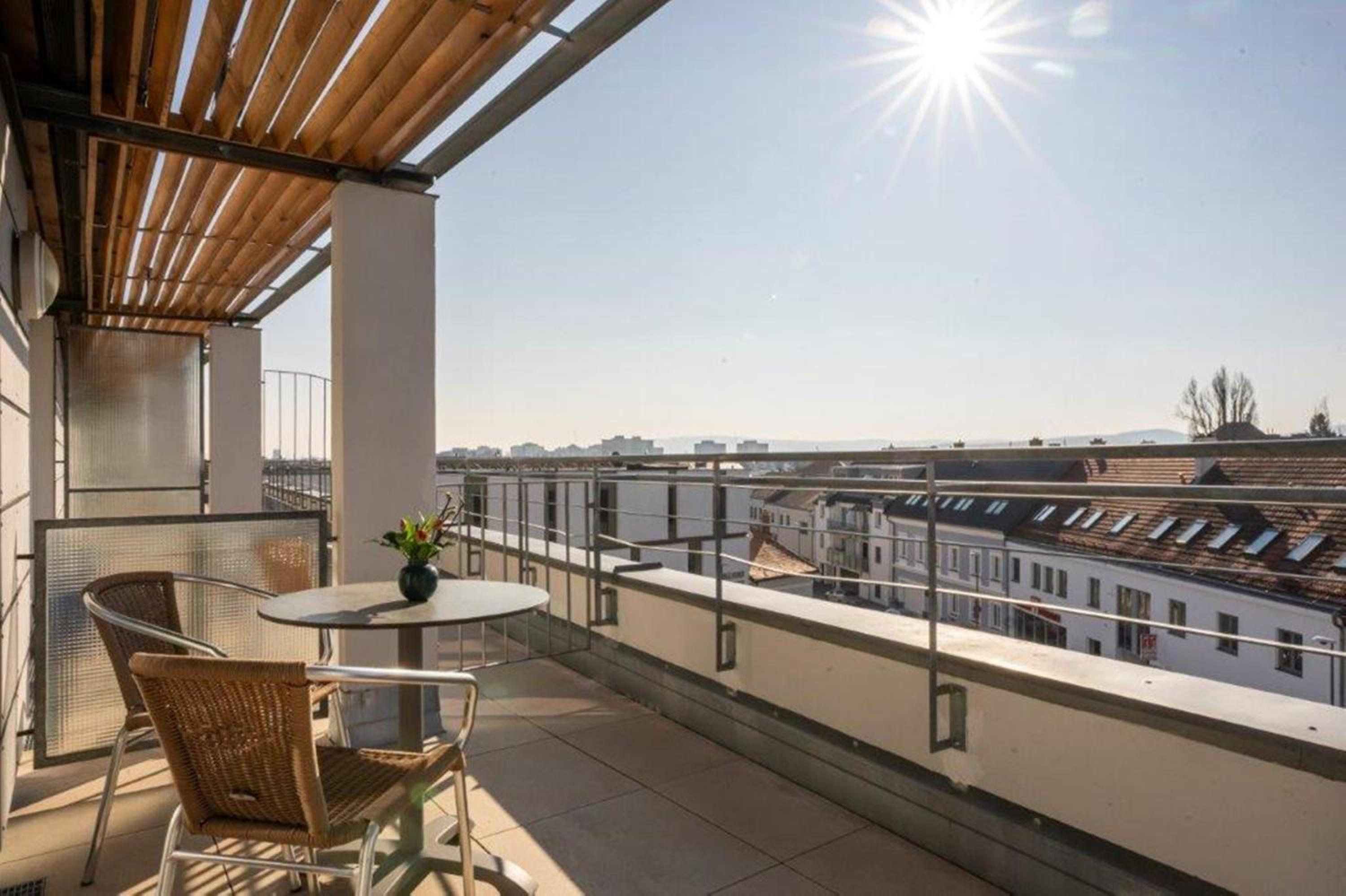 Double Room with Terrace Single Use