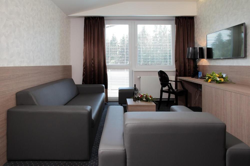 Suite photo 1