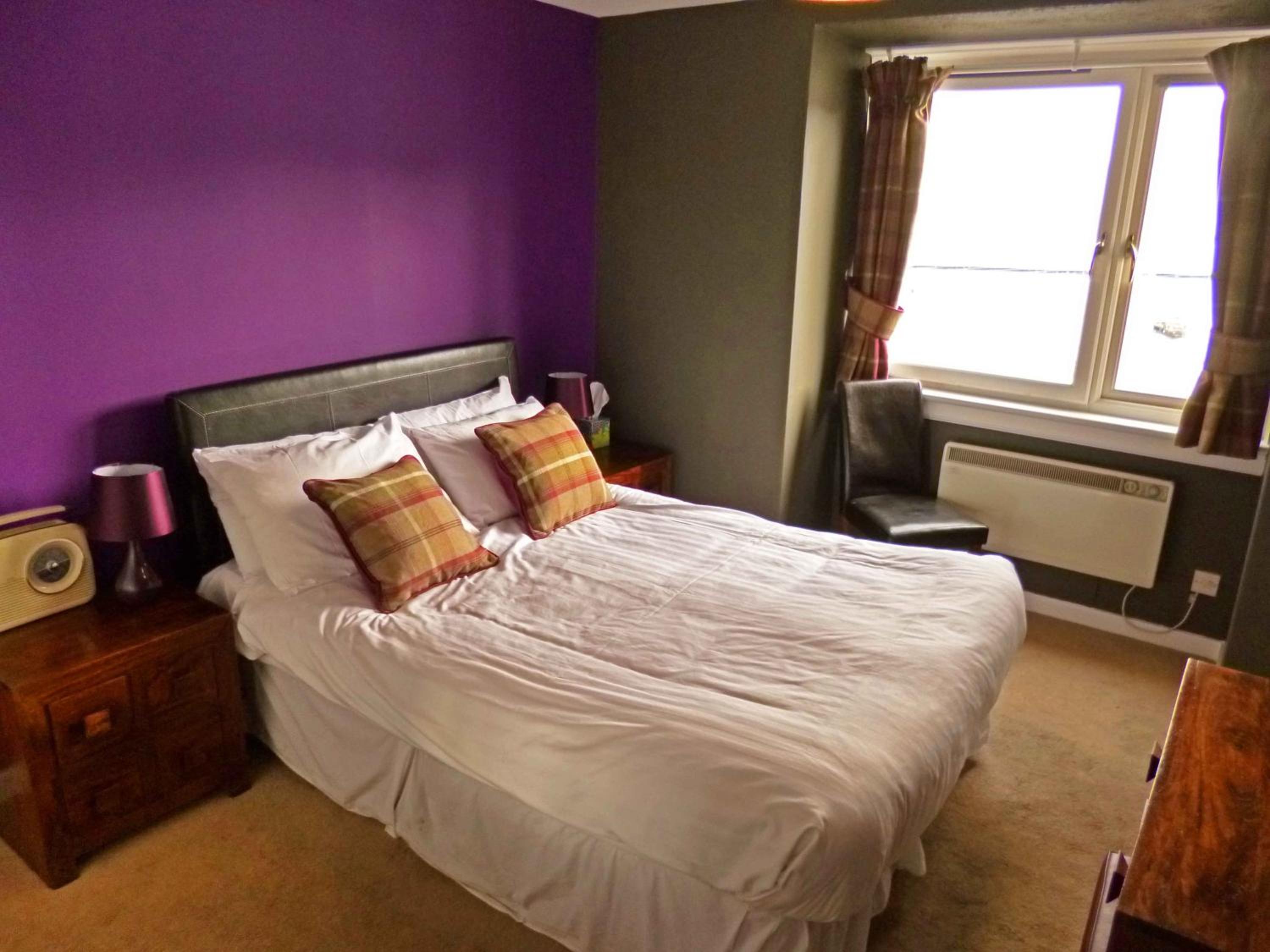 Double Room - Photo 8