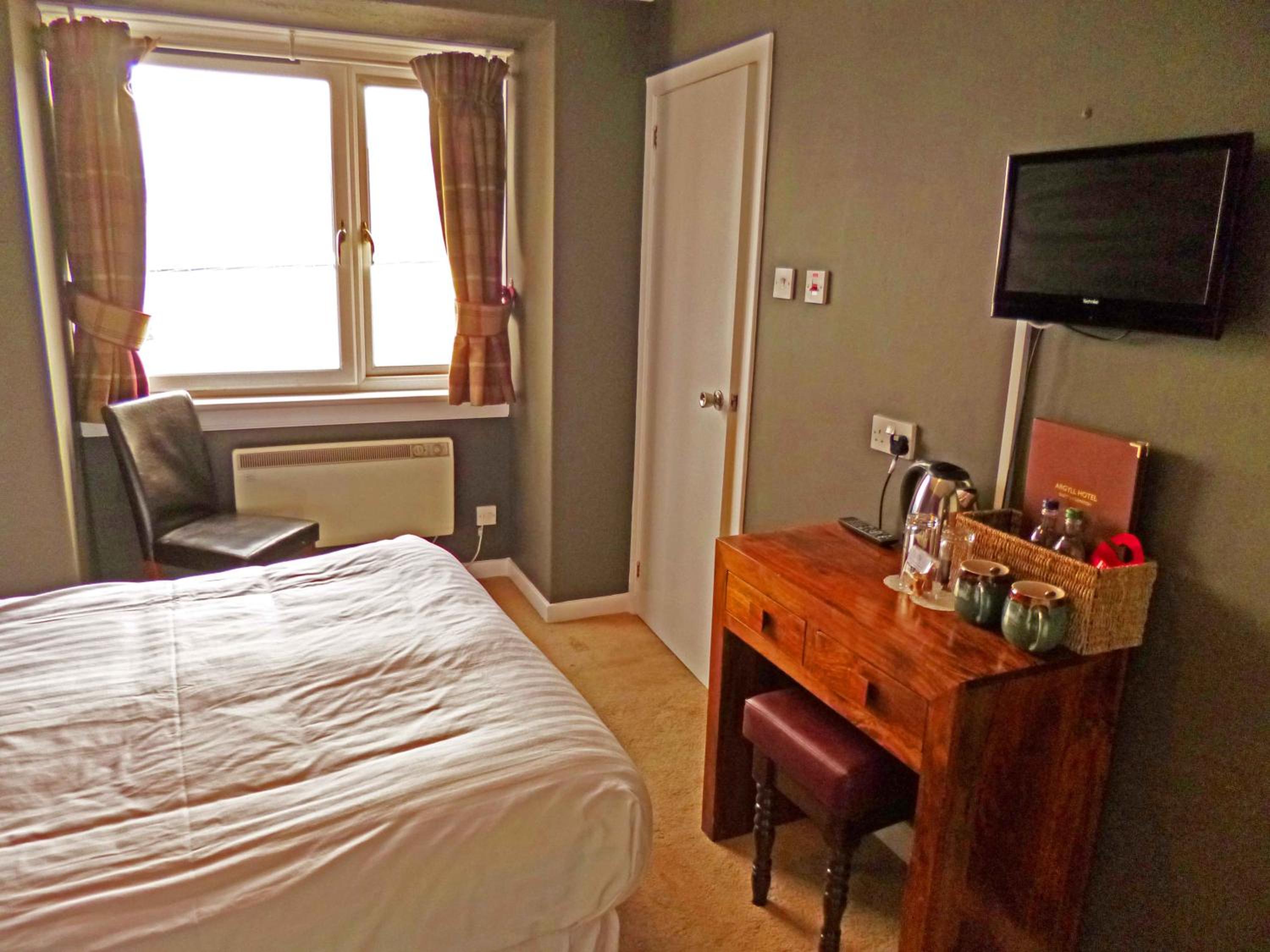 Double Room - Photo 12