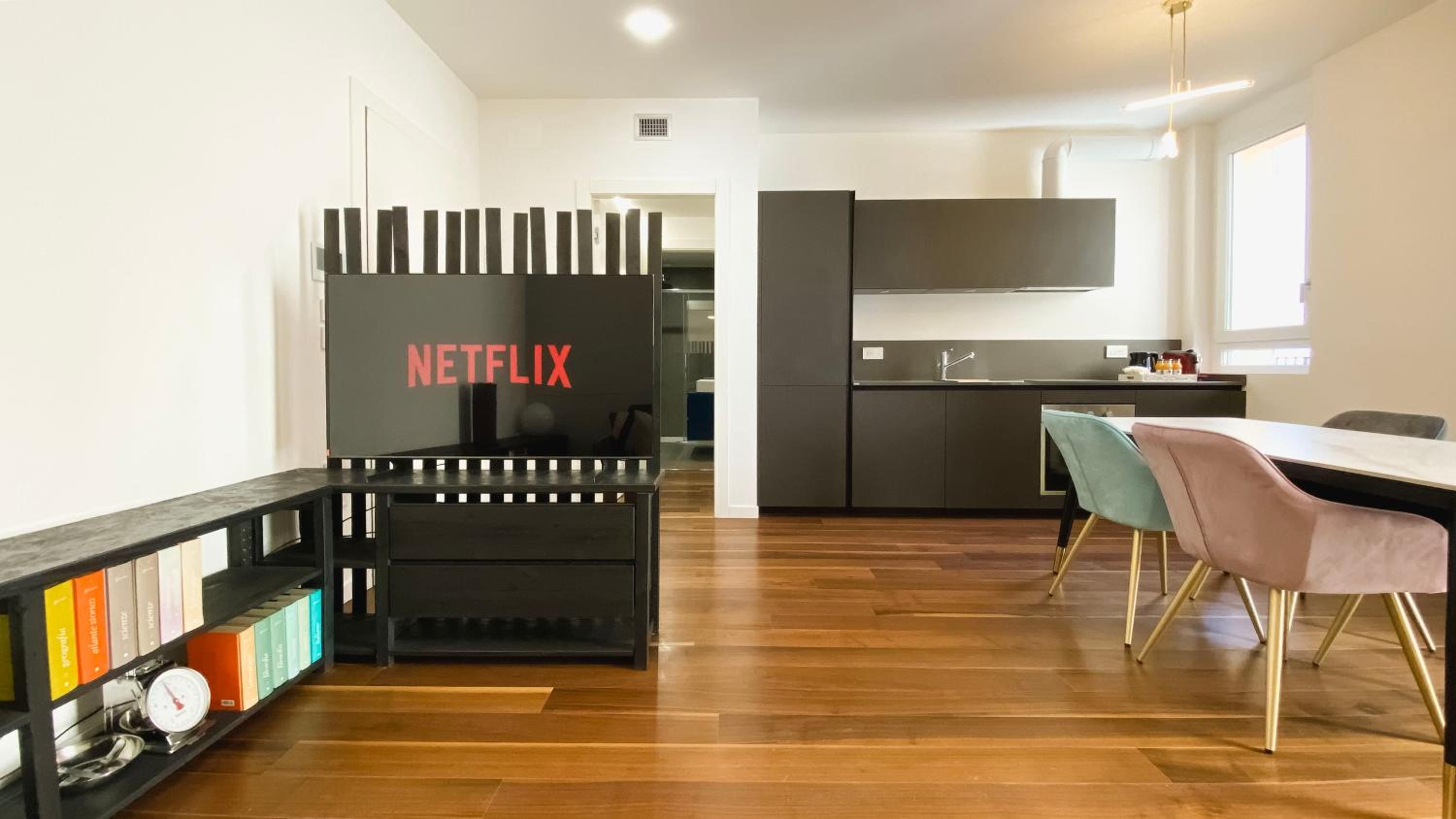Suite Apartment