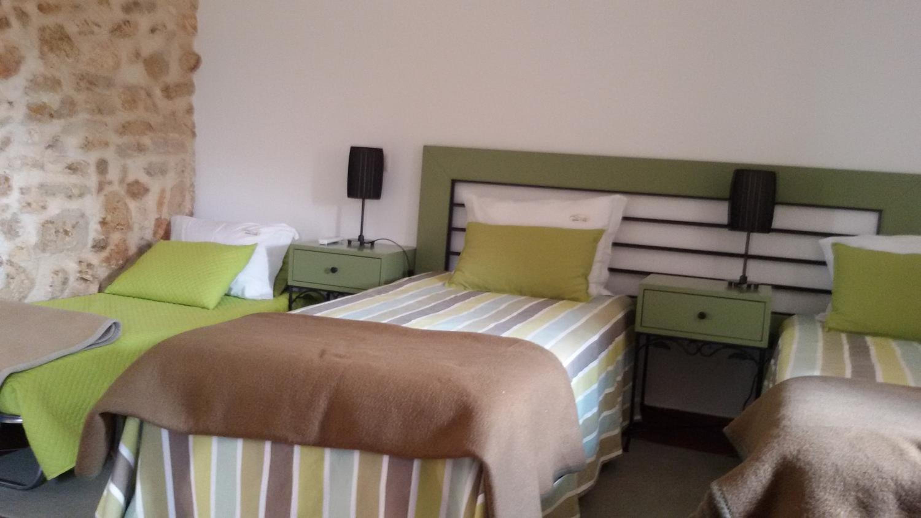 One-Bedroom House - Photo 58