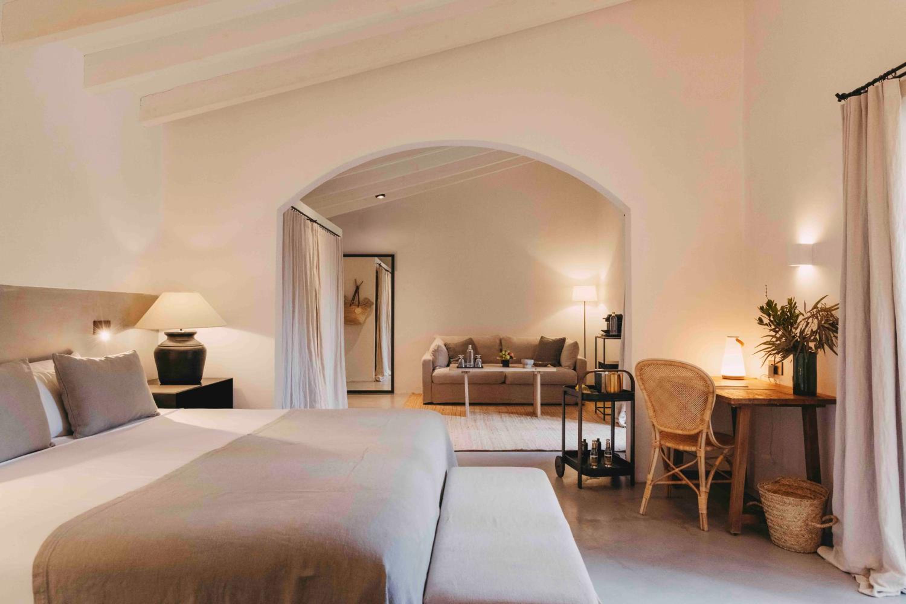 Junior Suite with Garden View photo 3