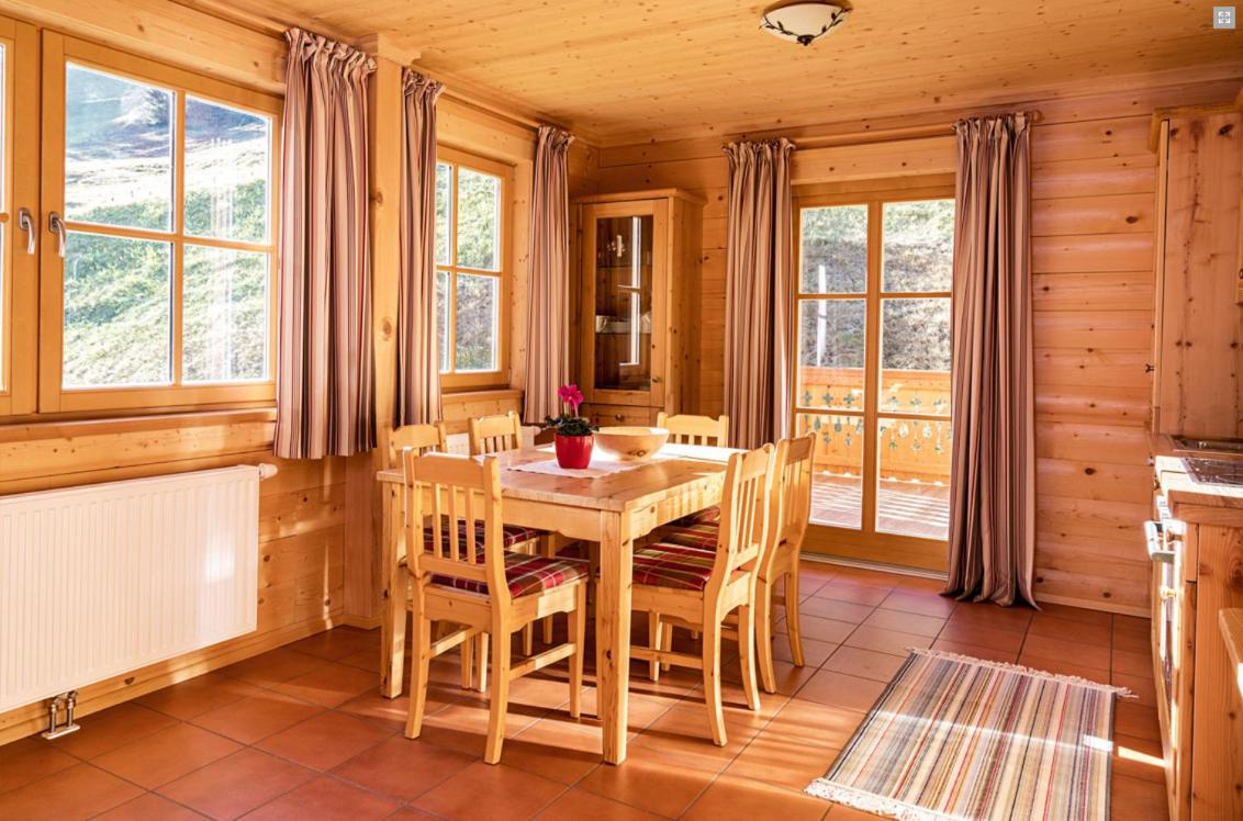 Three-Bedroom Apartment with Terrace photo 3