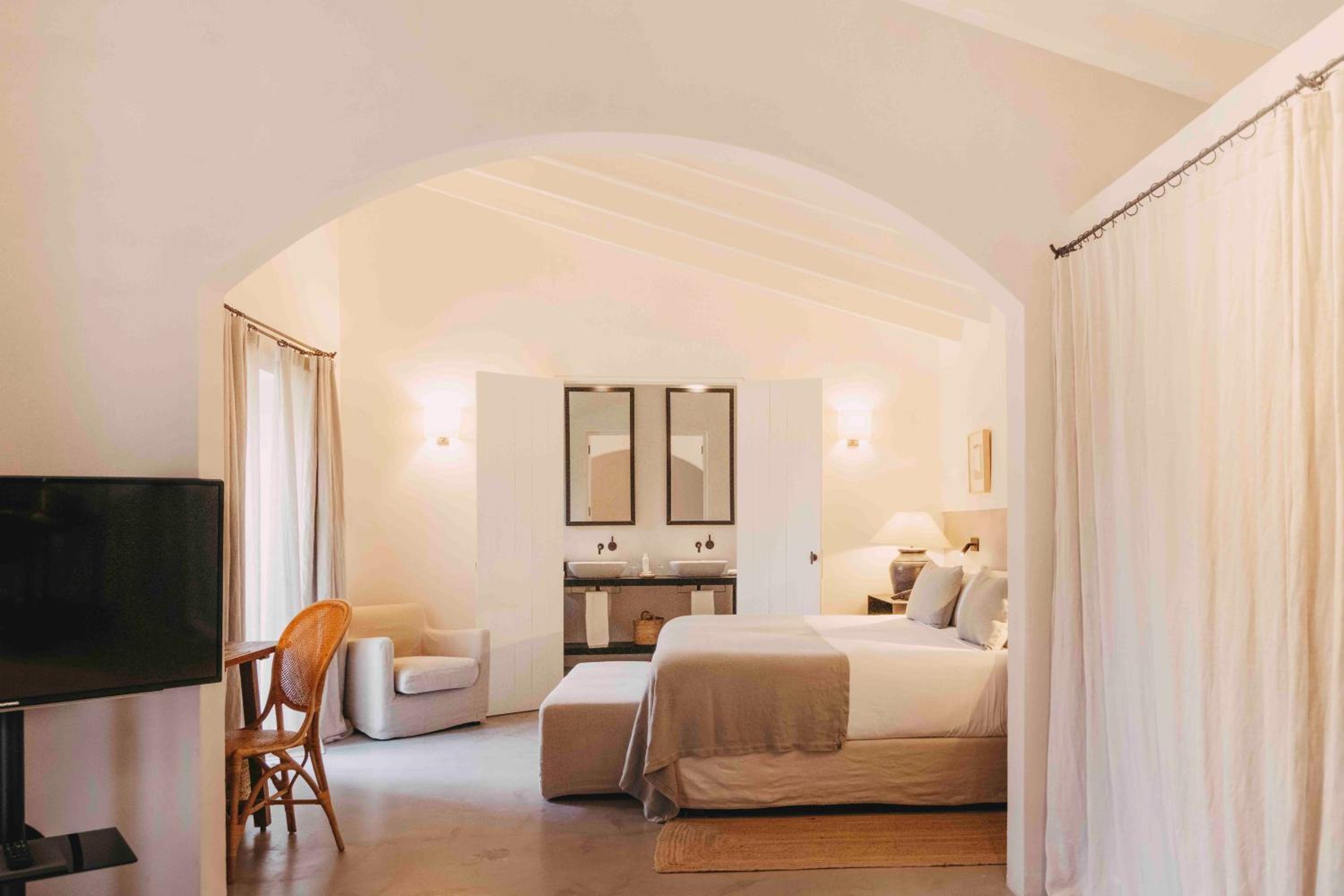 Junior Suite with Garden View photo 2