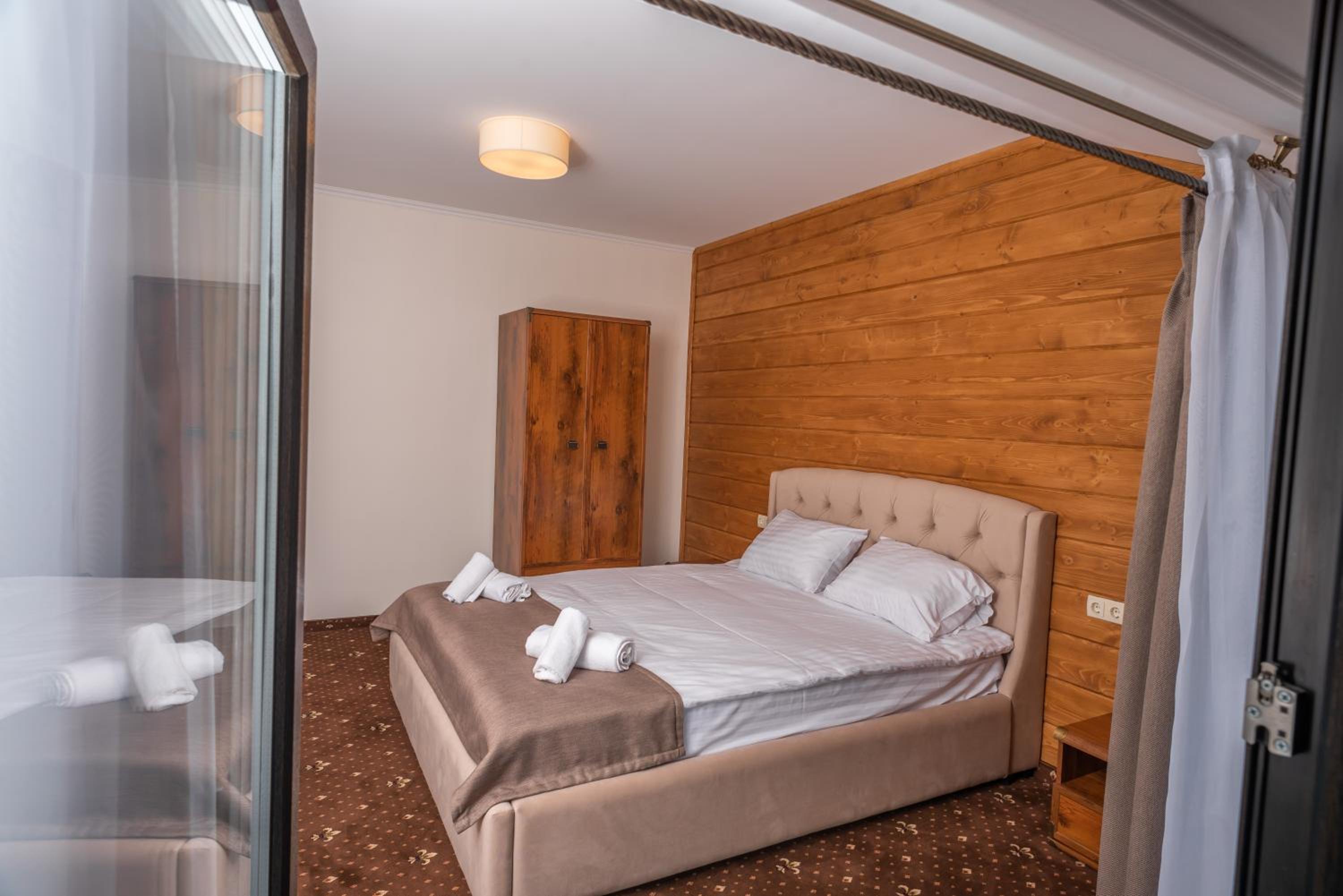 Double Room with Balcony photo 2