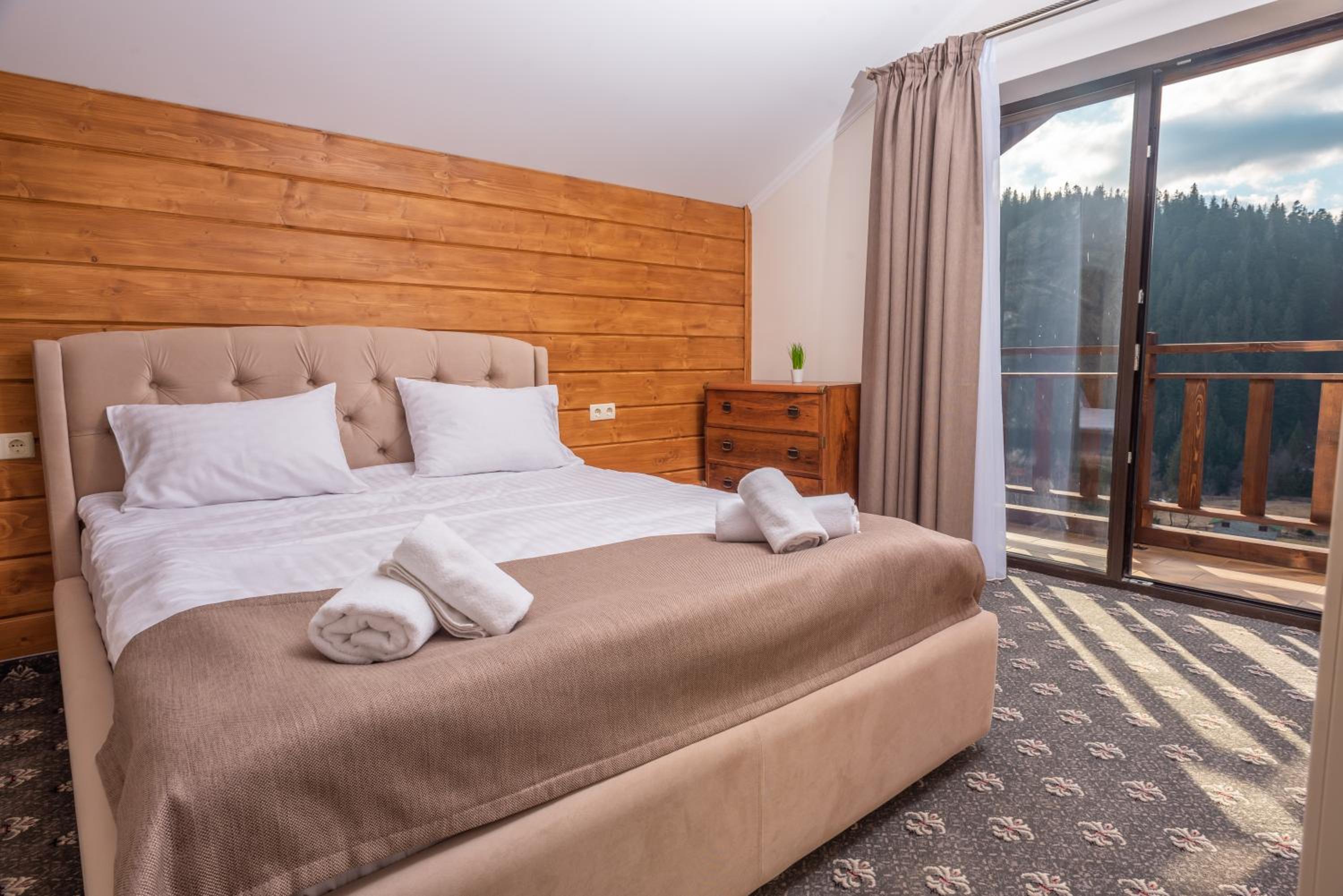 Double Room with Mountain View photo 3