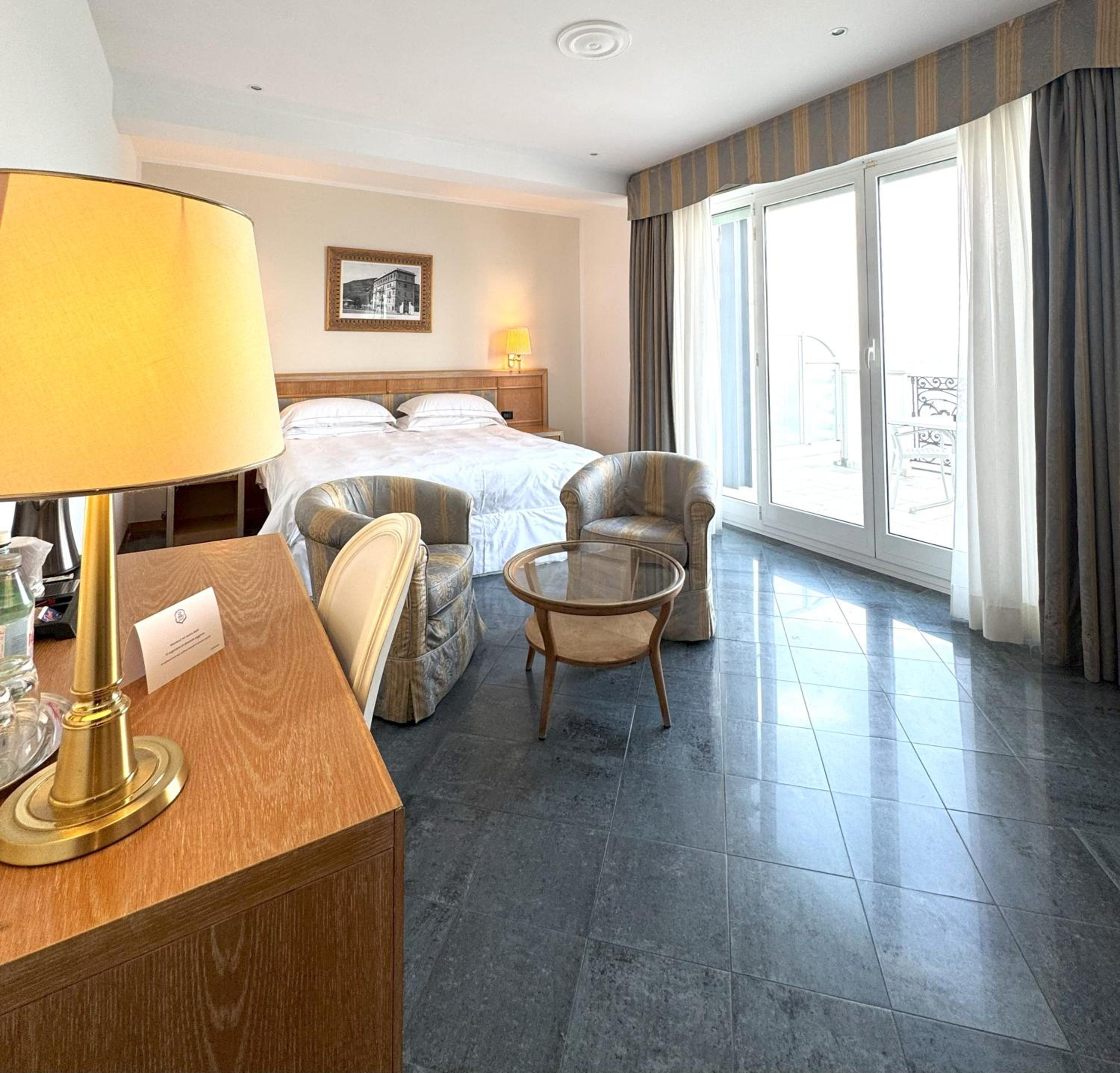 Suite with Balcony - Photo 1