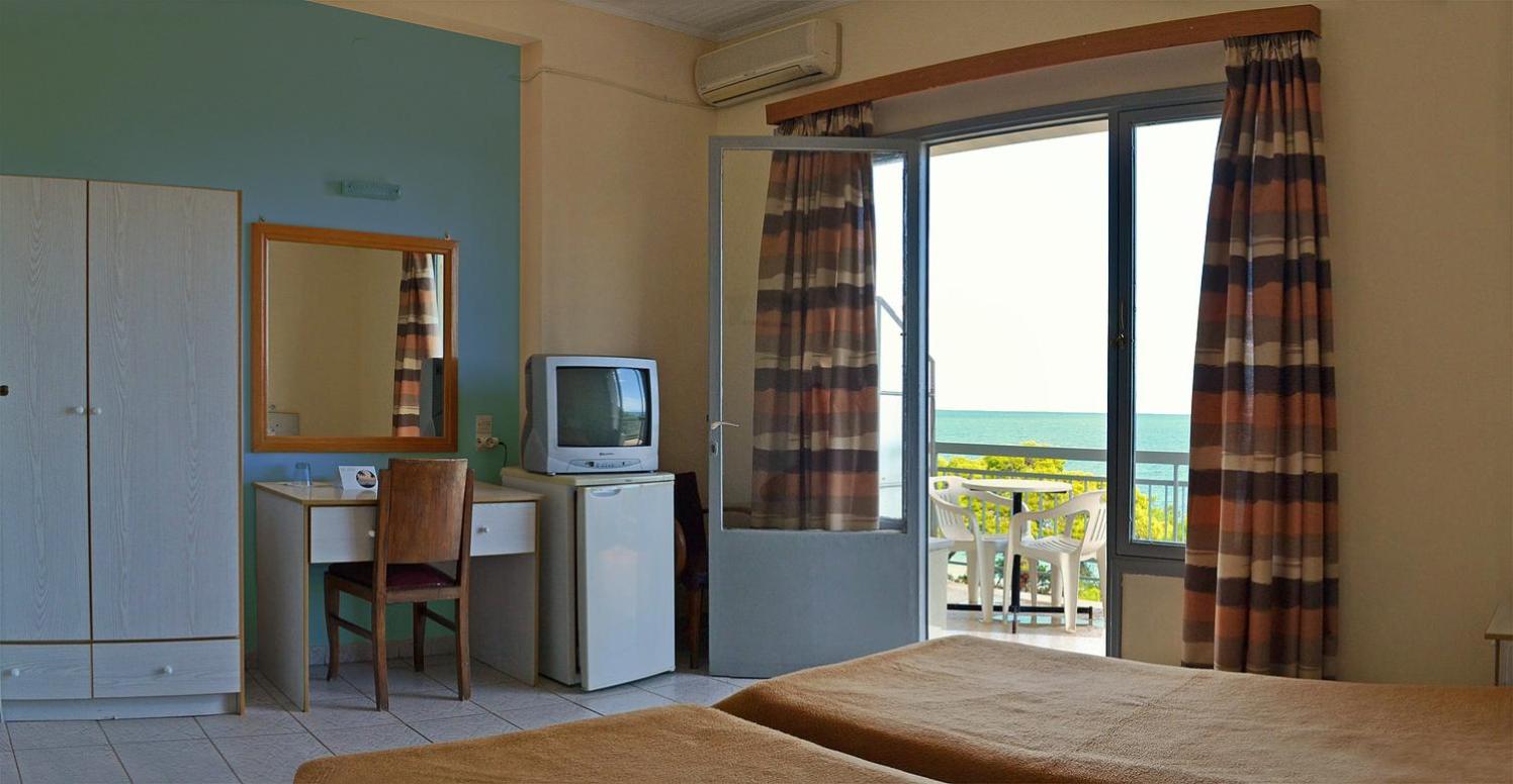 Double Room with Panoramic Sea View photo 1