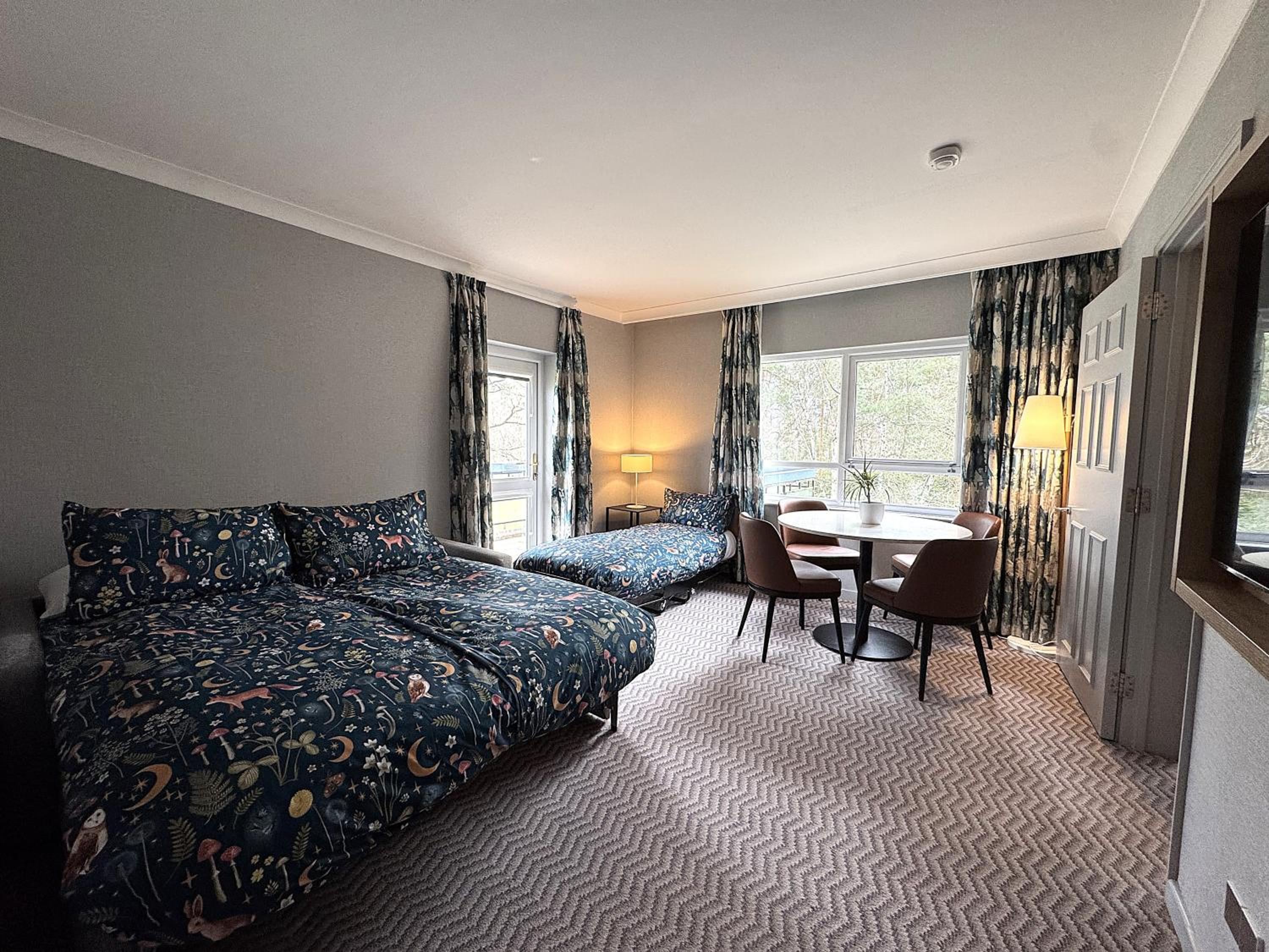 Family Suite for (2 Adults + 3 Children) - Photo 1