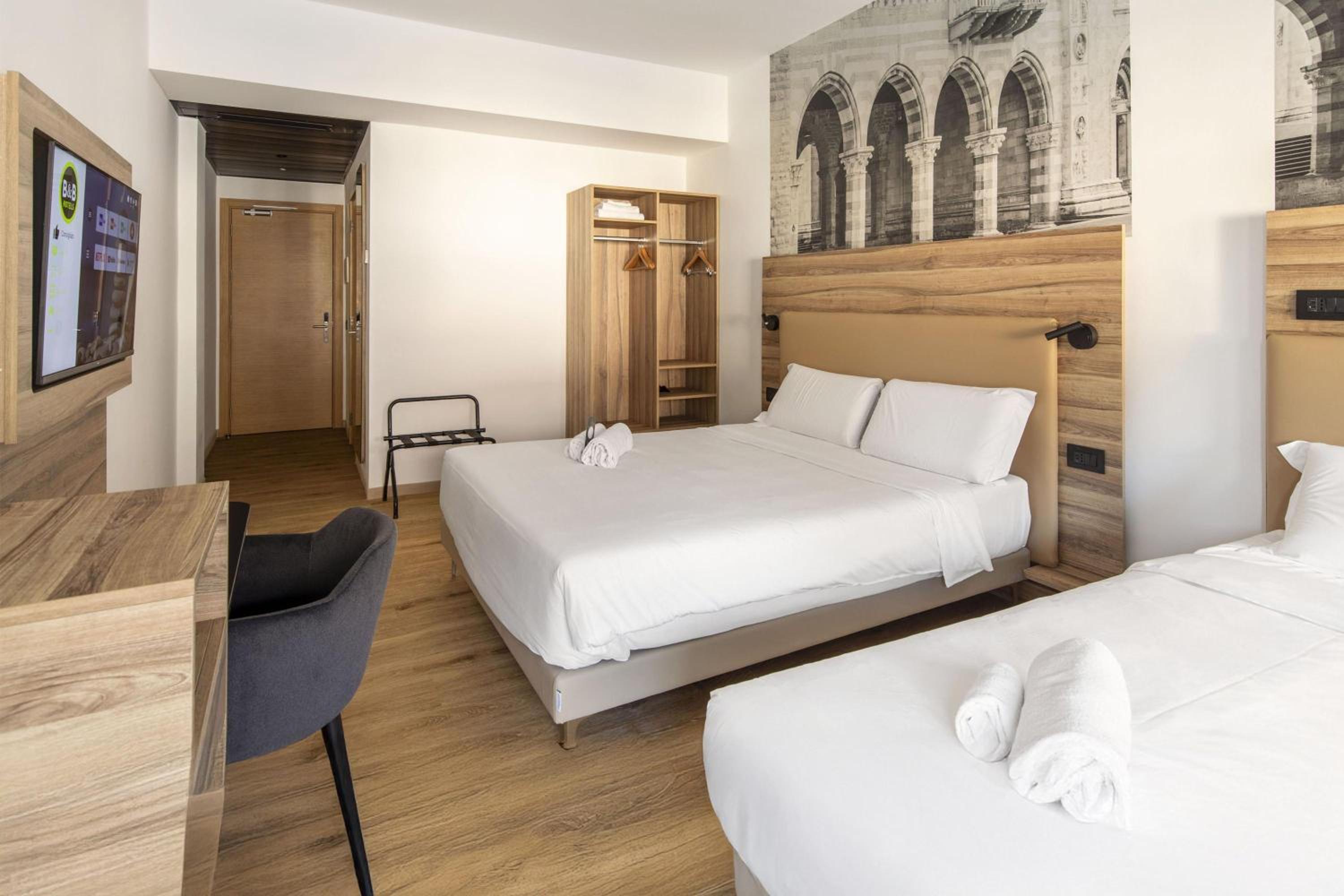 Triple Room