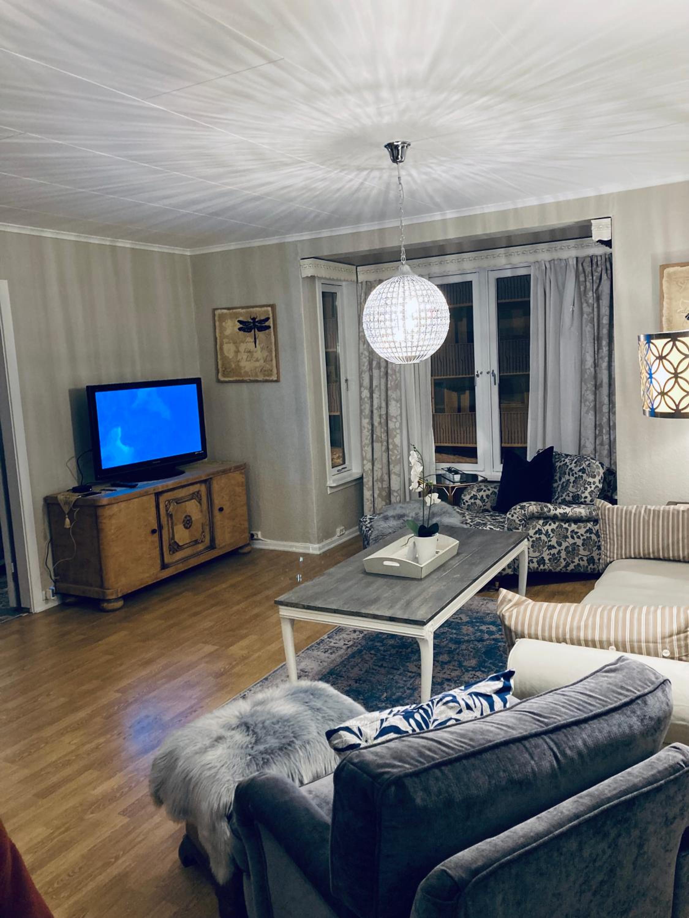 Deluxe Two-Bedroom Apartment with Garden View photo 2