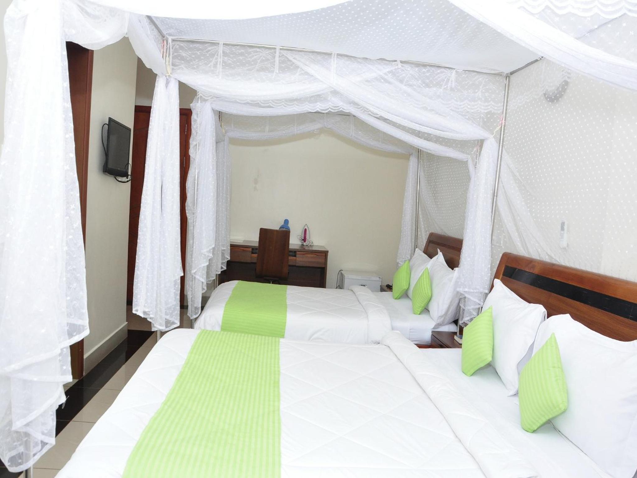 Twin Room photo 2