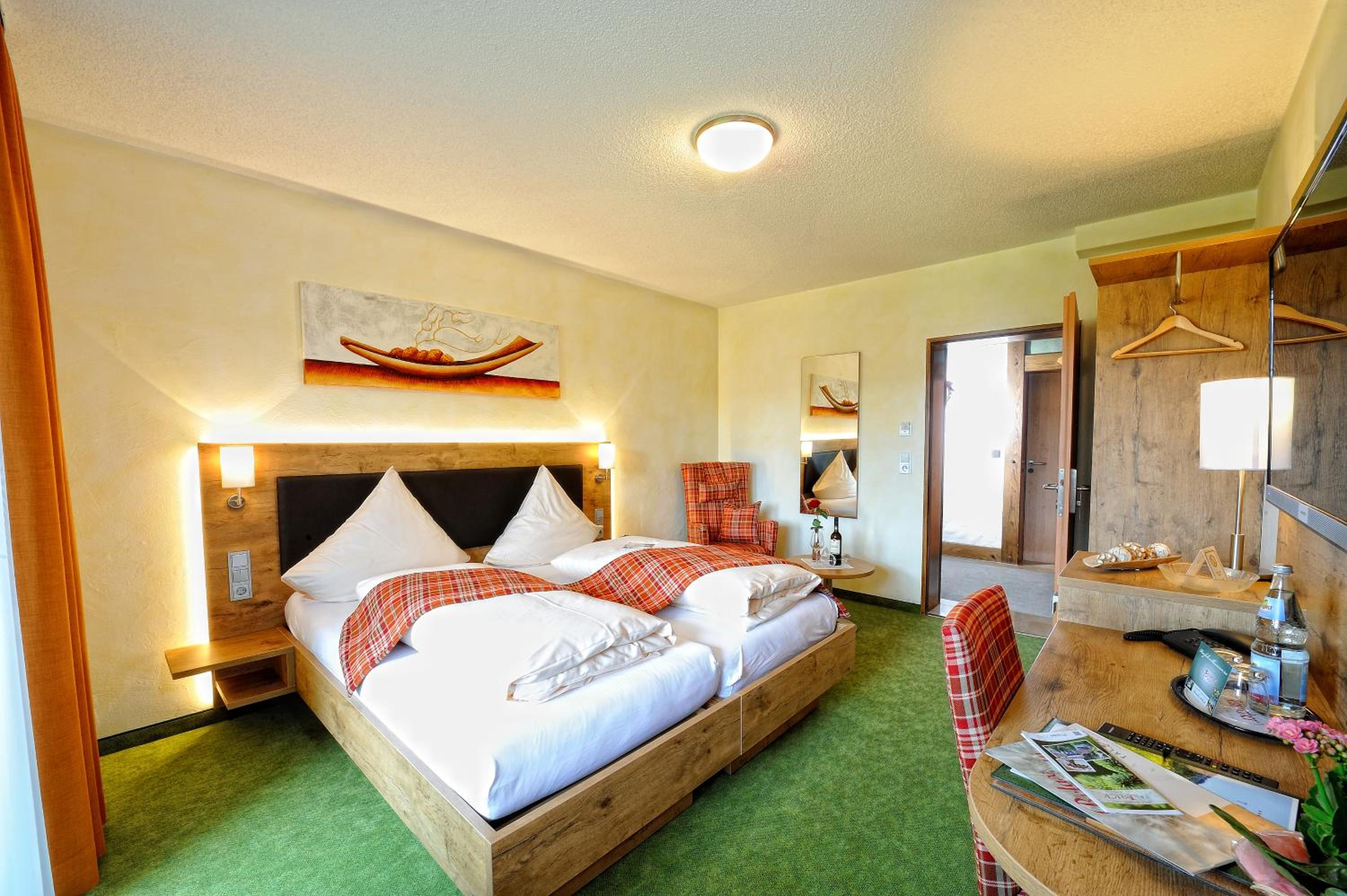 Superior Double Room with Balcony photo 3