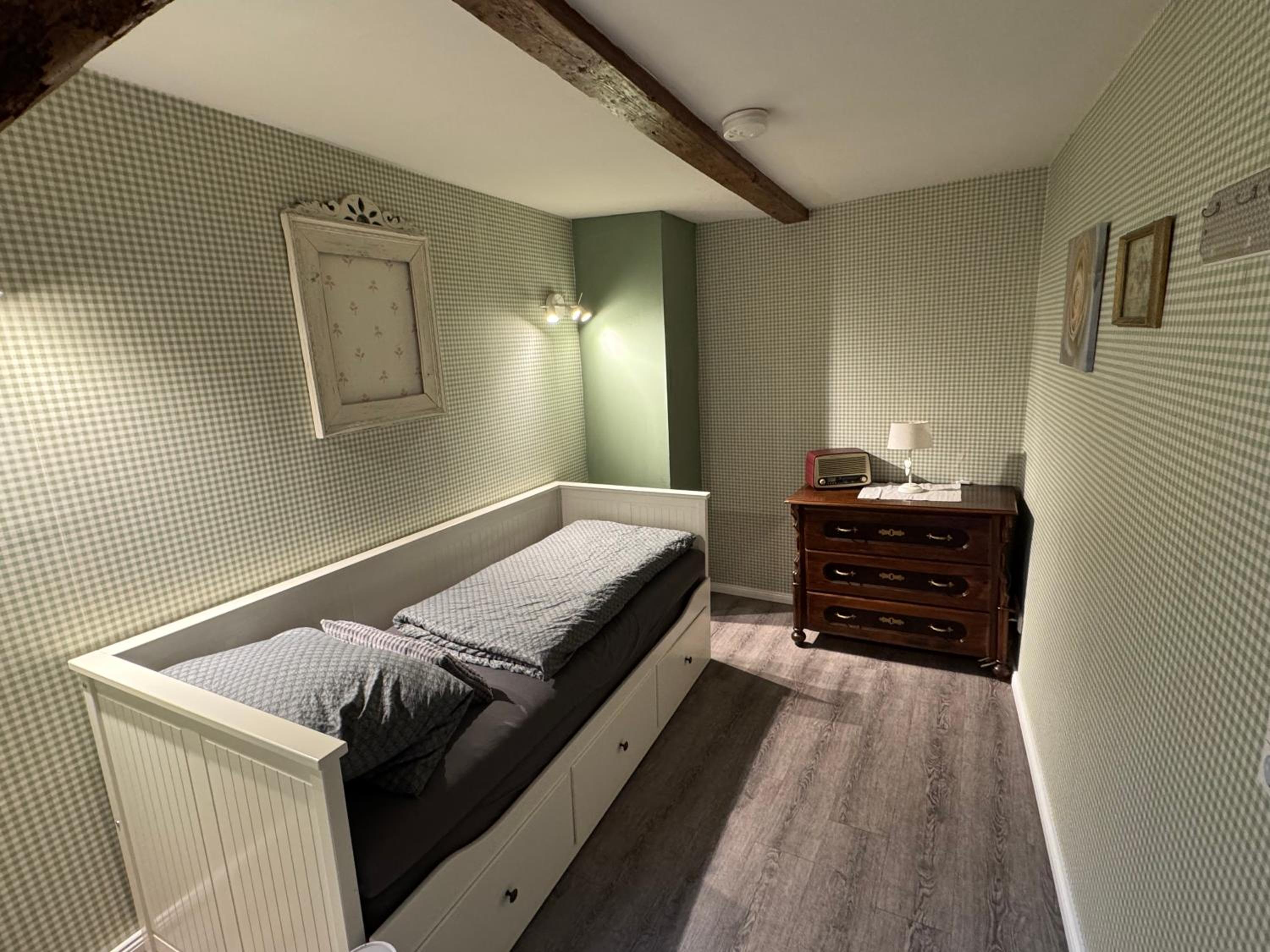 Two-Bedroom Apartment - Photo 8