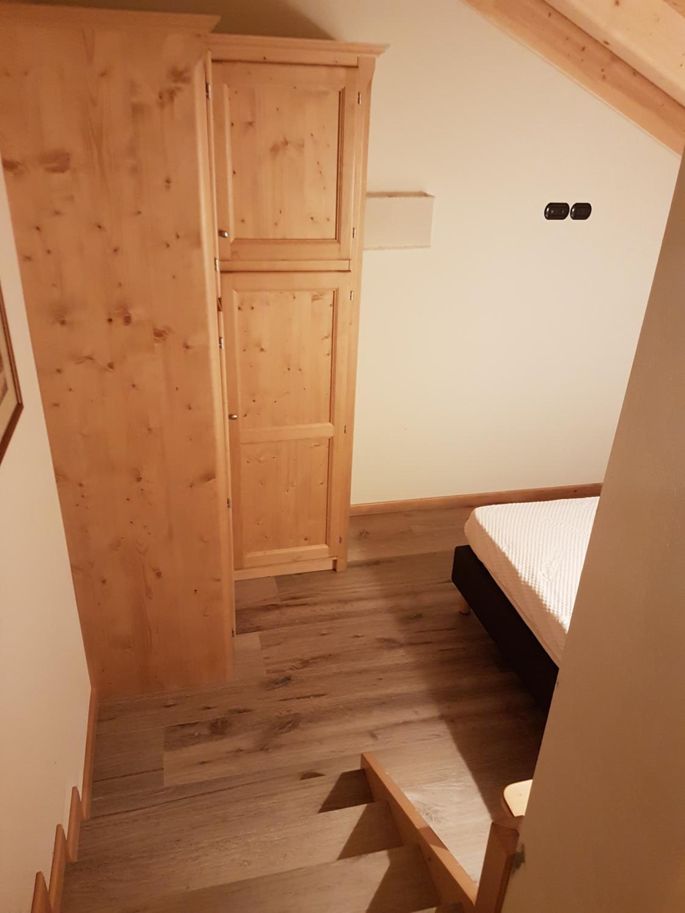 Two-Bedroom Apartment with Balcony photo 2