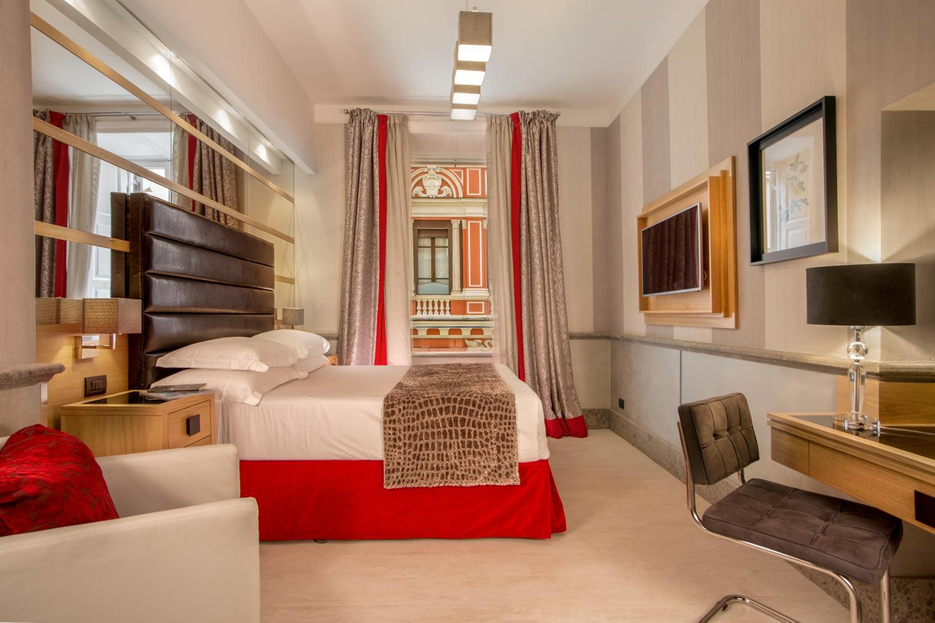 Deluxe Double or Twin Room - Dependence