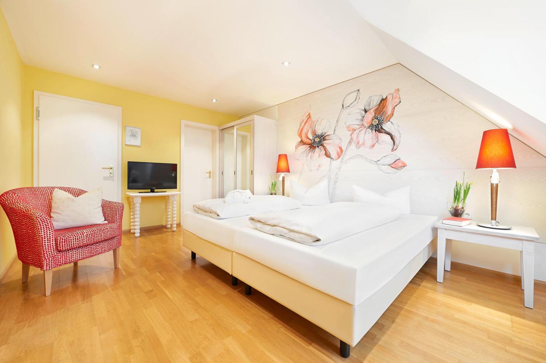 Standard Double Room - Photo 3