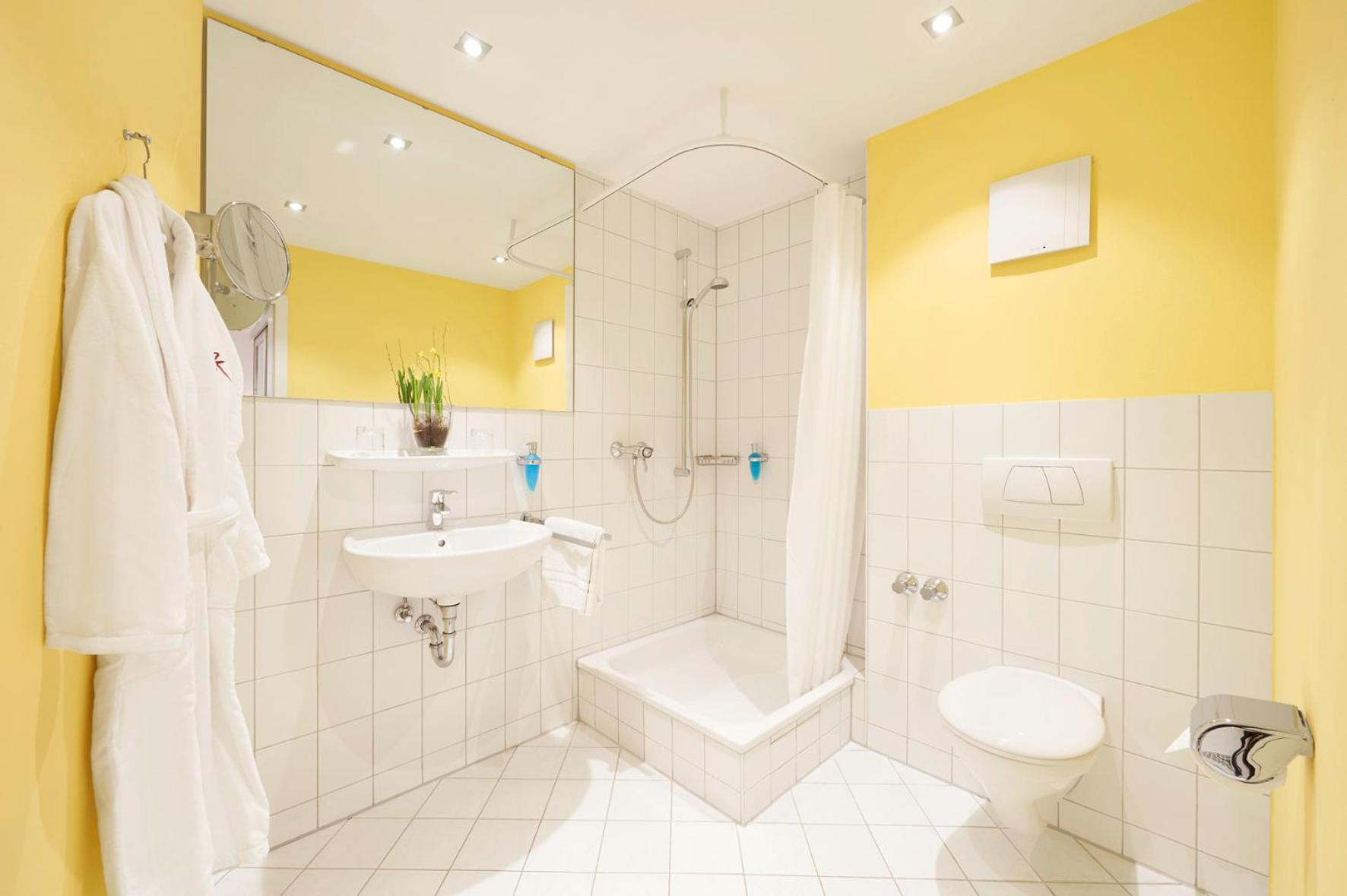 Standard Double Room - Photo 4