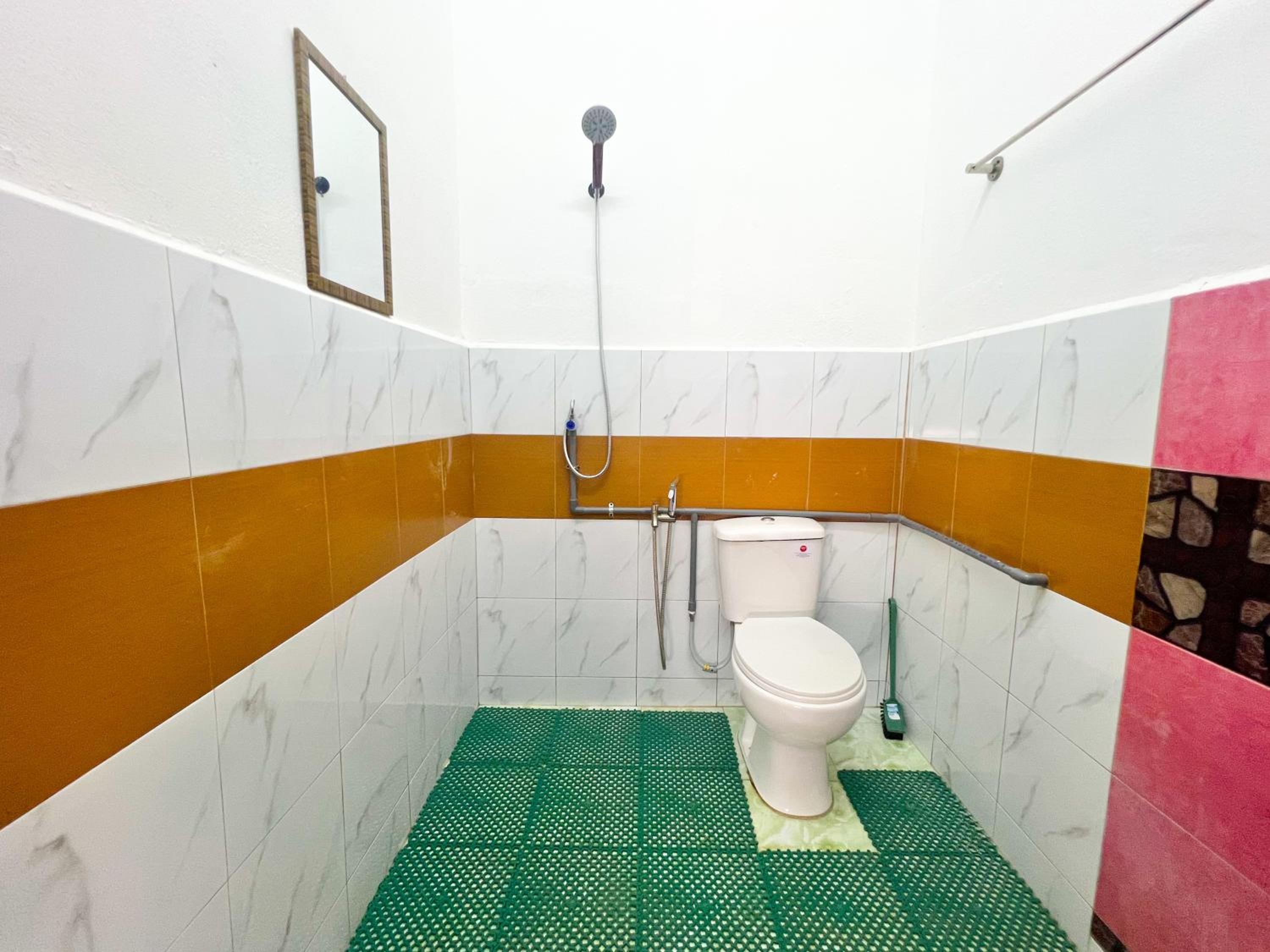One-Bedroom House photo 2