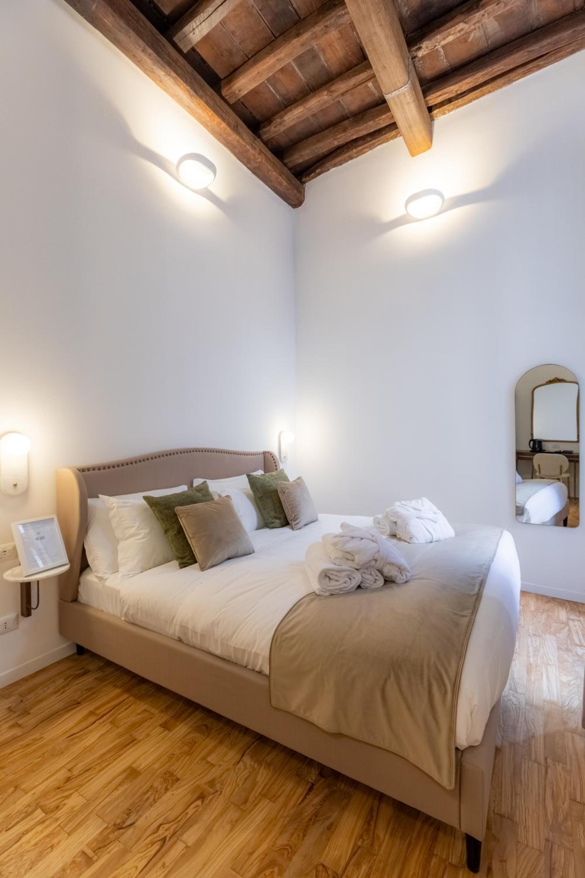 King Room with Balcony