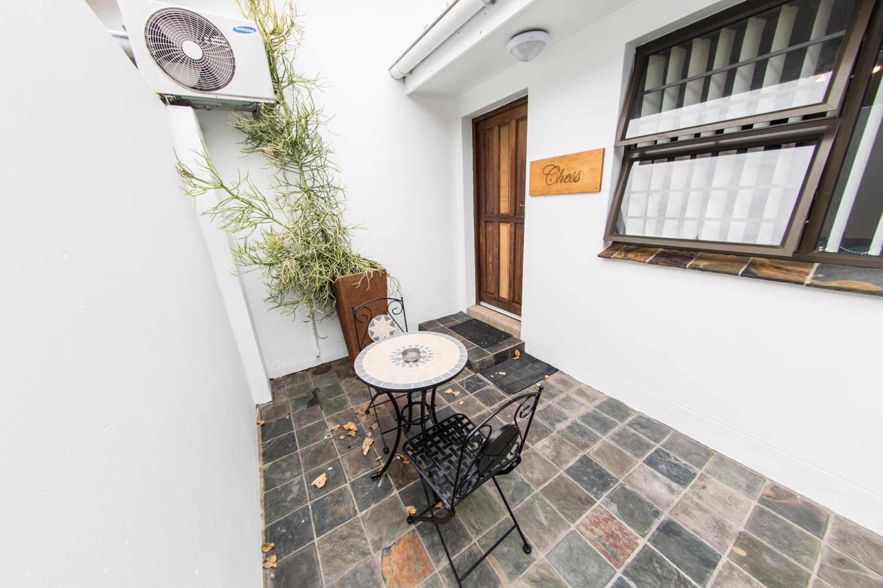 Double Room with Garden View photo 3