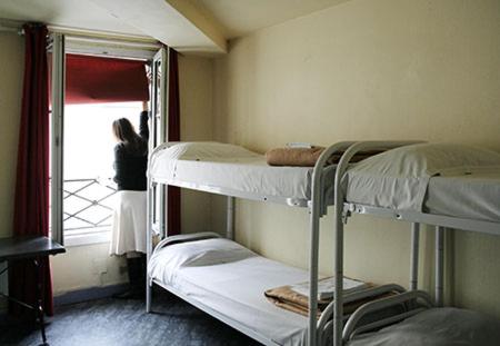 Bed in 4-Bed Female Dormitory Room photo 1