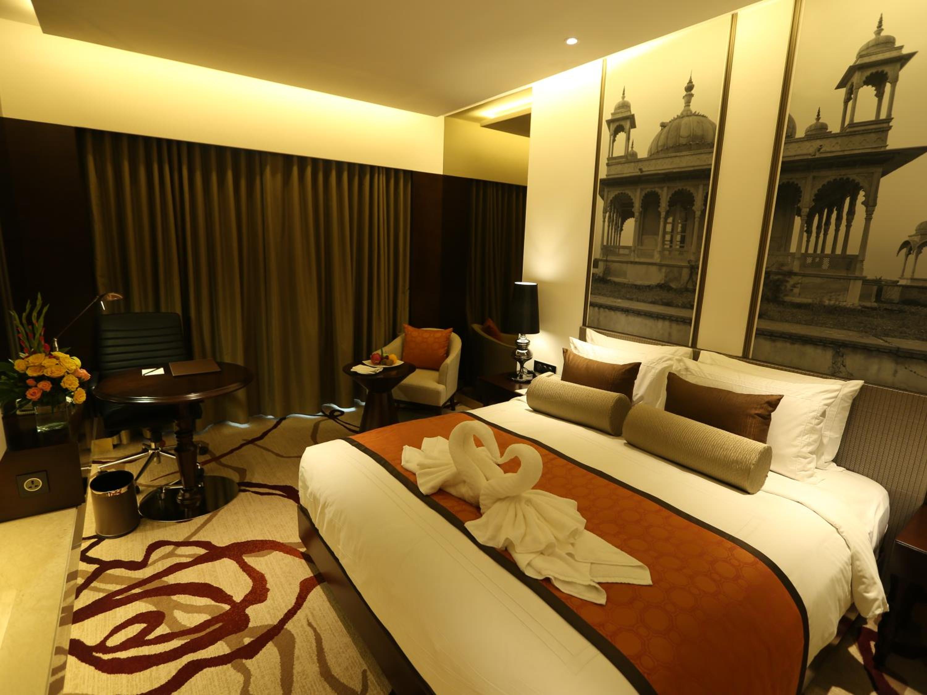 Available room thumbnail 5