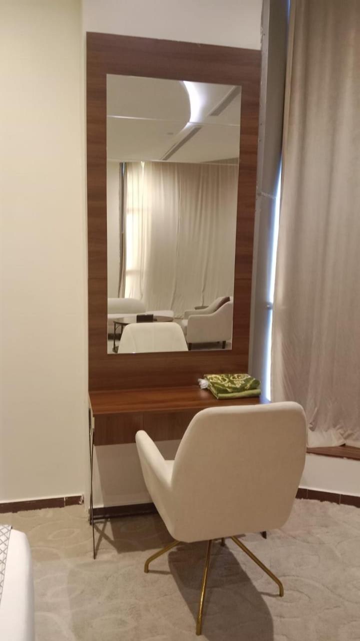 Standard Twin Room - Photo 3