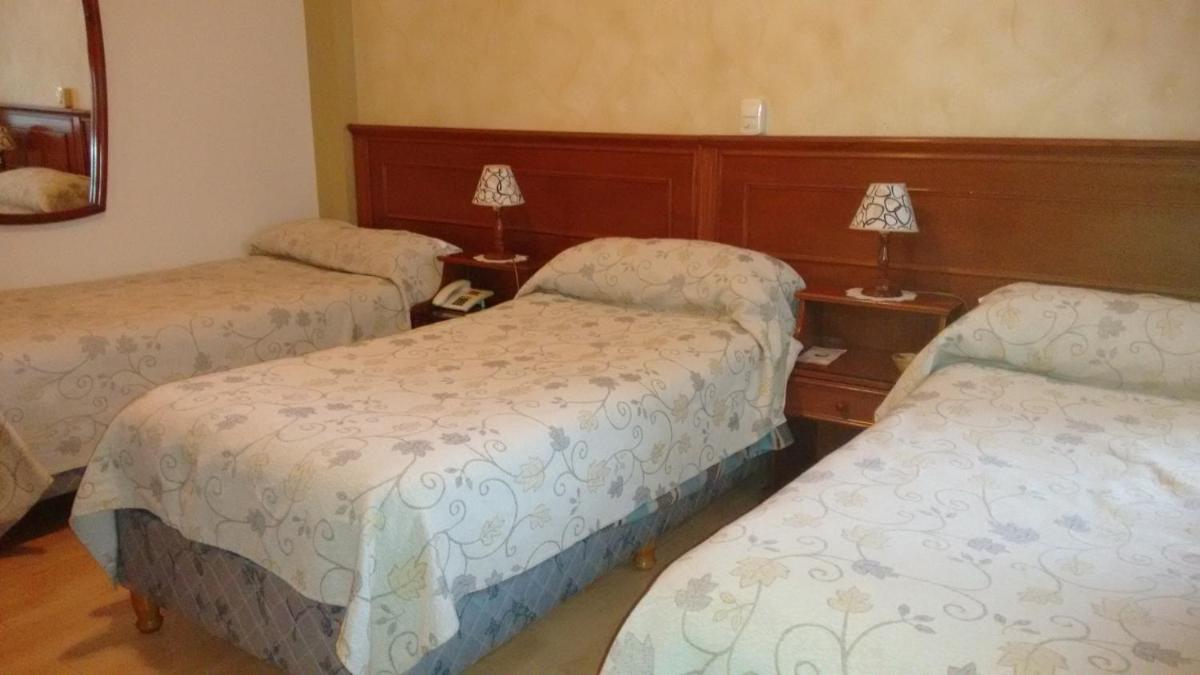 Executive Triple Room photo 3