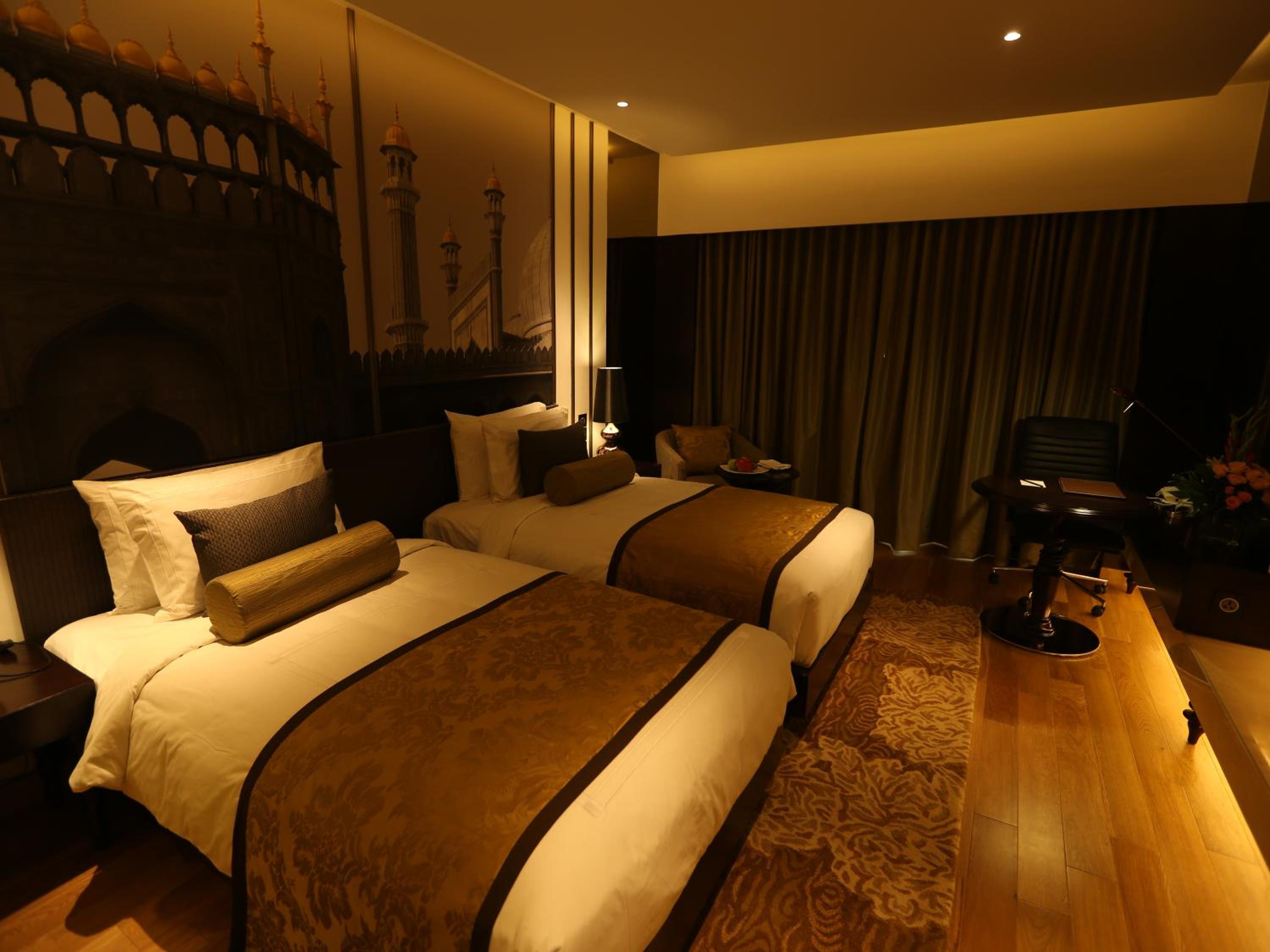 Superior Twin - 15% off on One-way Airport Transfers, Spa, Food & Beverage & Laundry