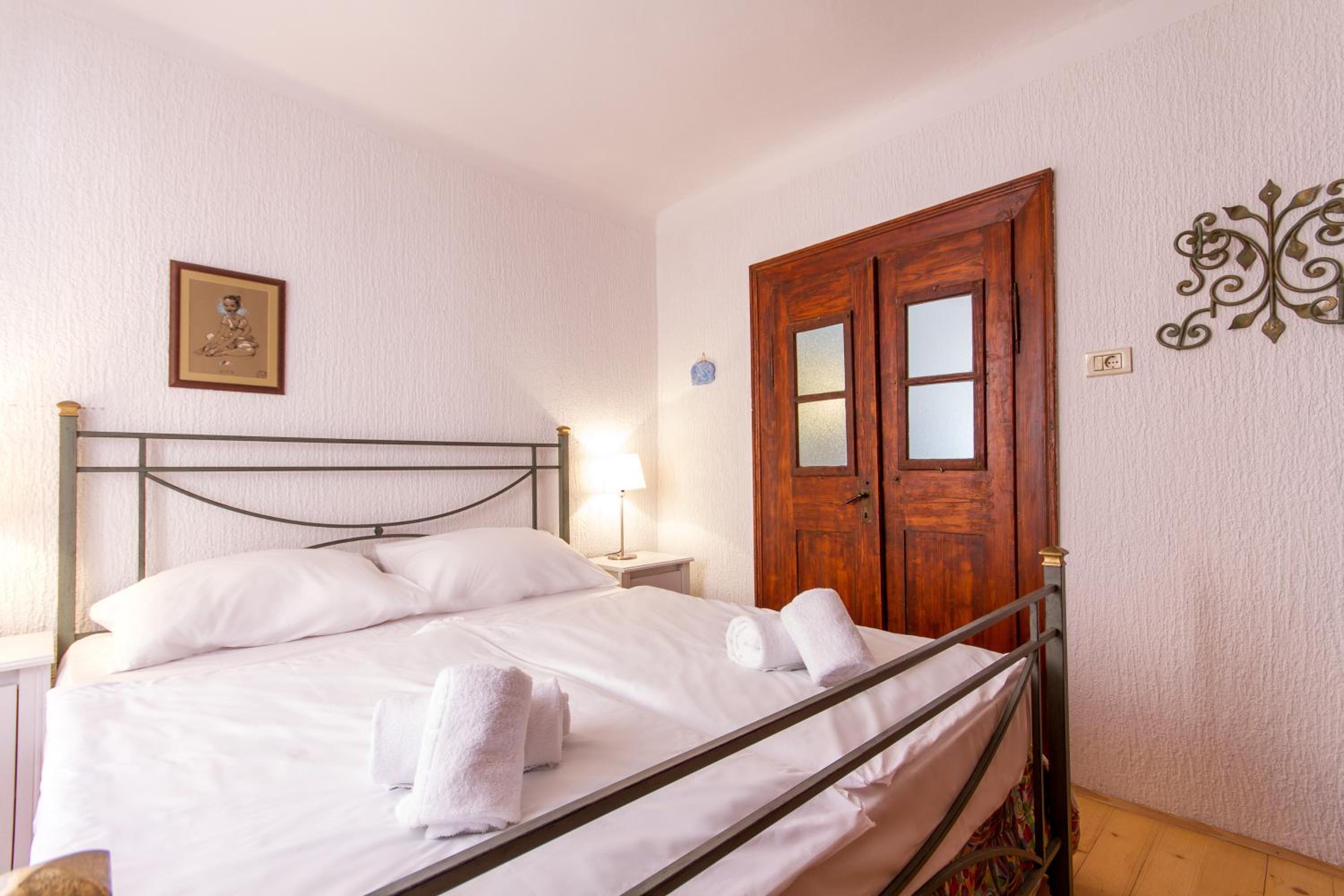 One-Bedroom Apartment With Terrace And Sea View photo 1