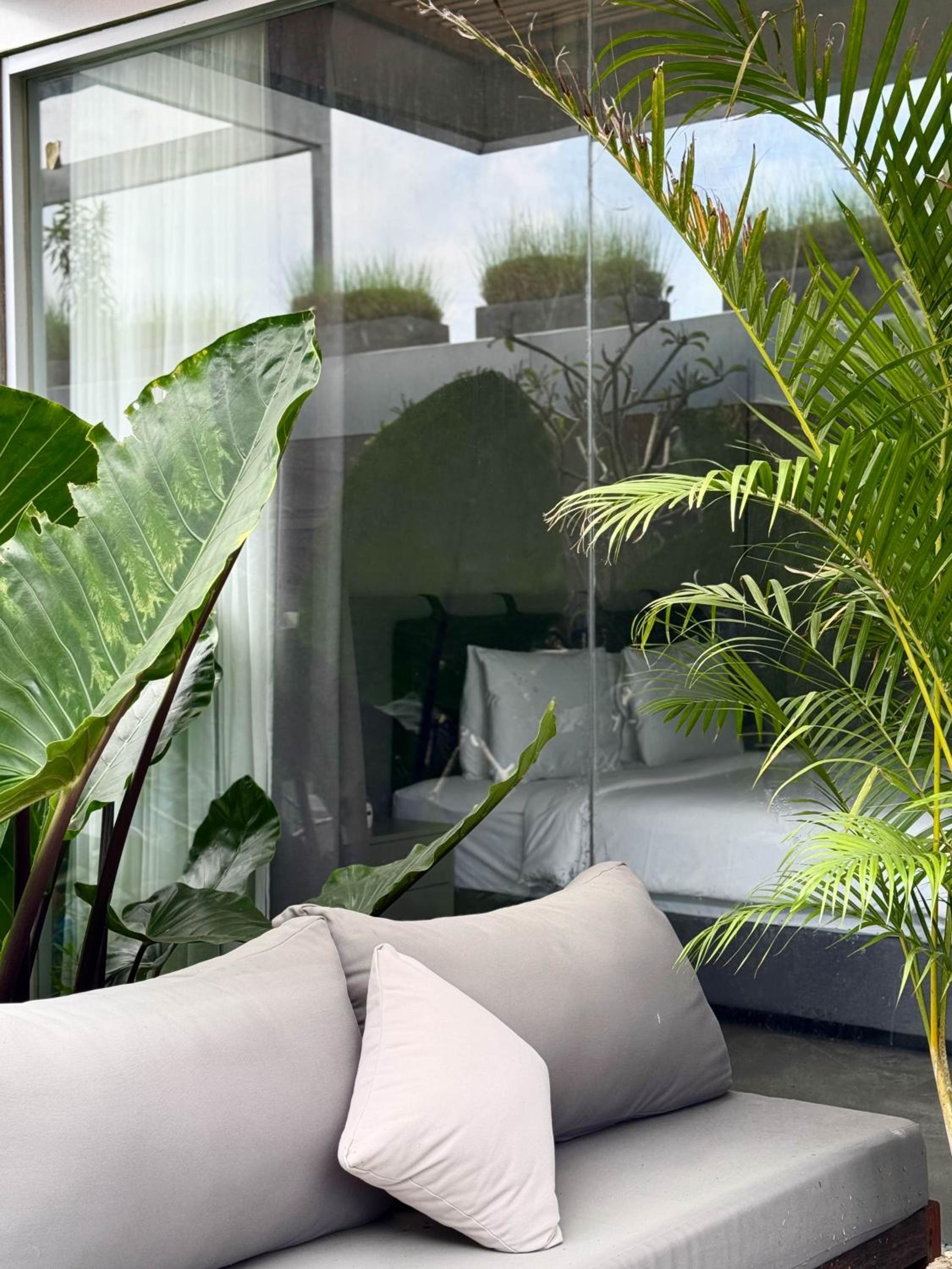 Family Two-Bedroom Apartment with View