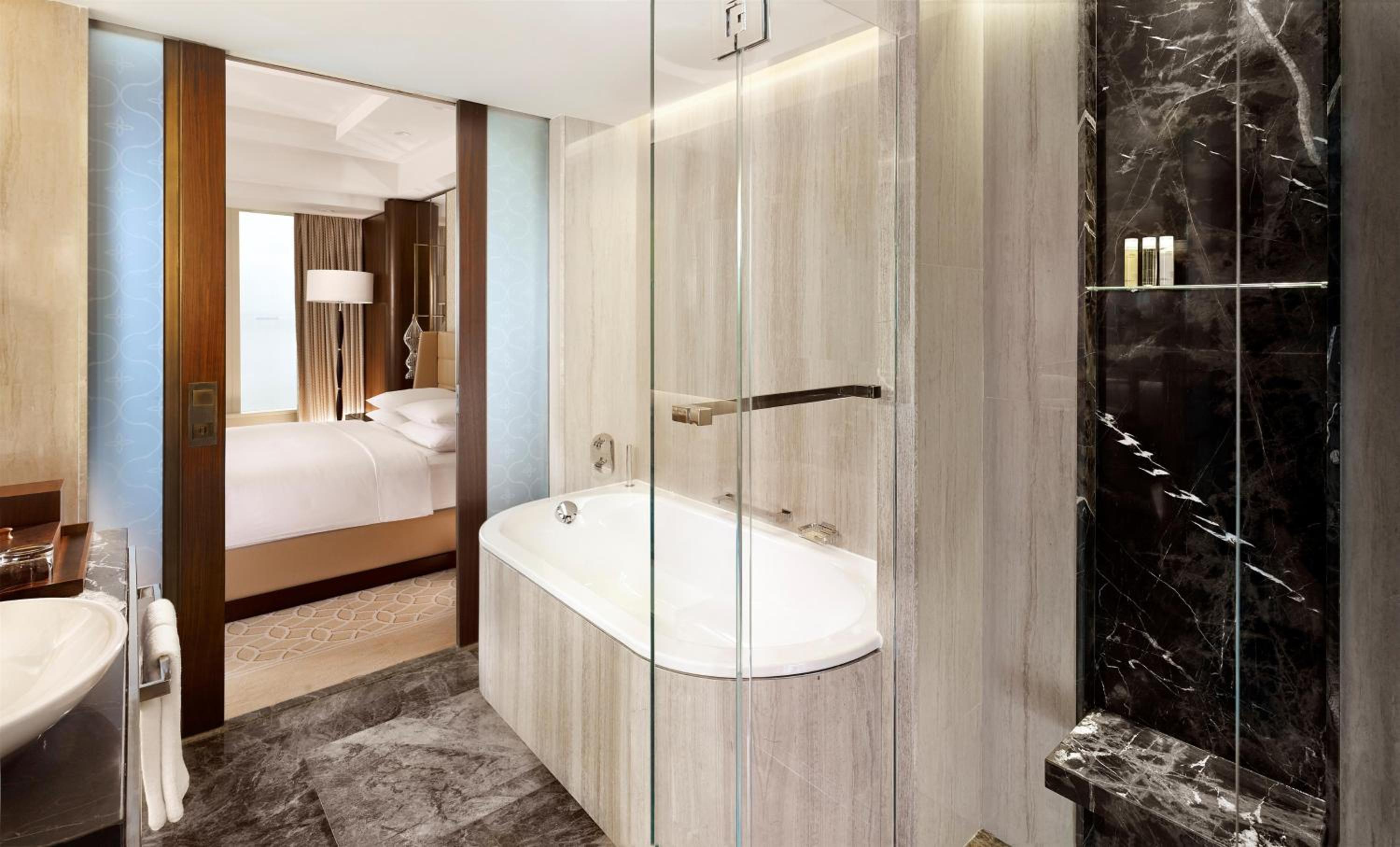 King Room - Club Access