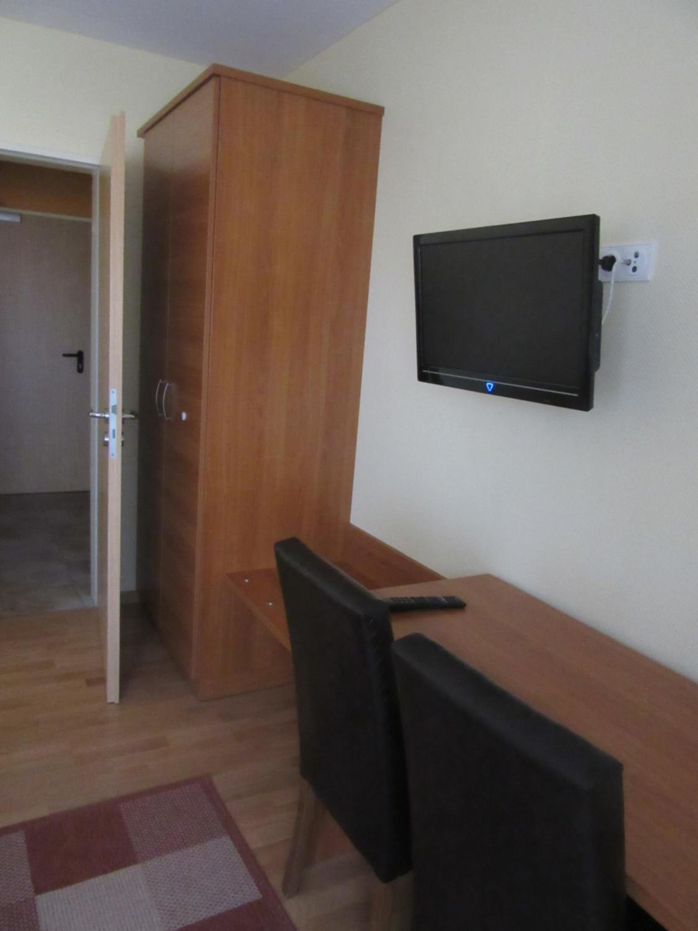 Family Two-Bedroom Suite photo 1