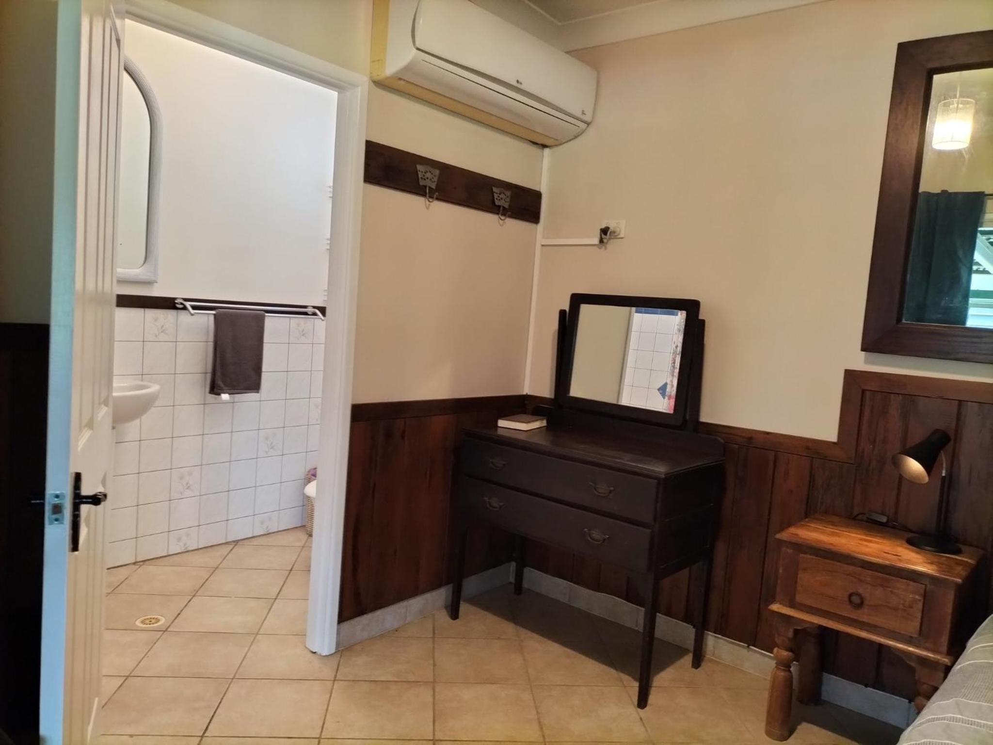 Superior Twin Room - Photo 3