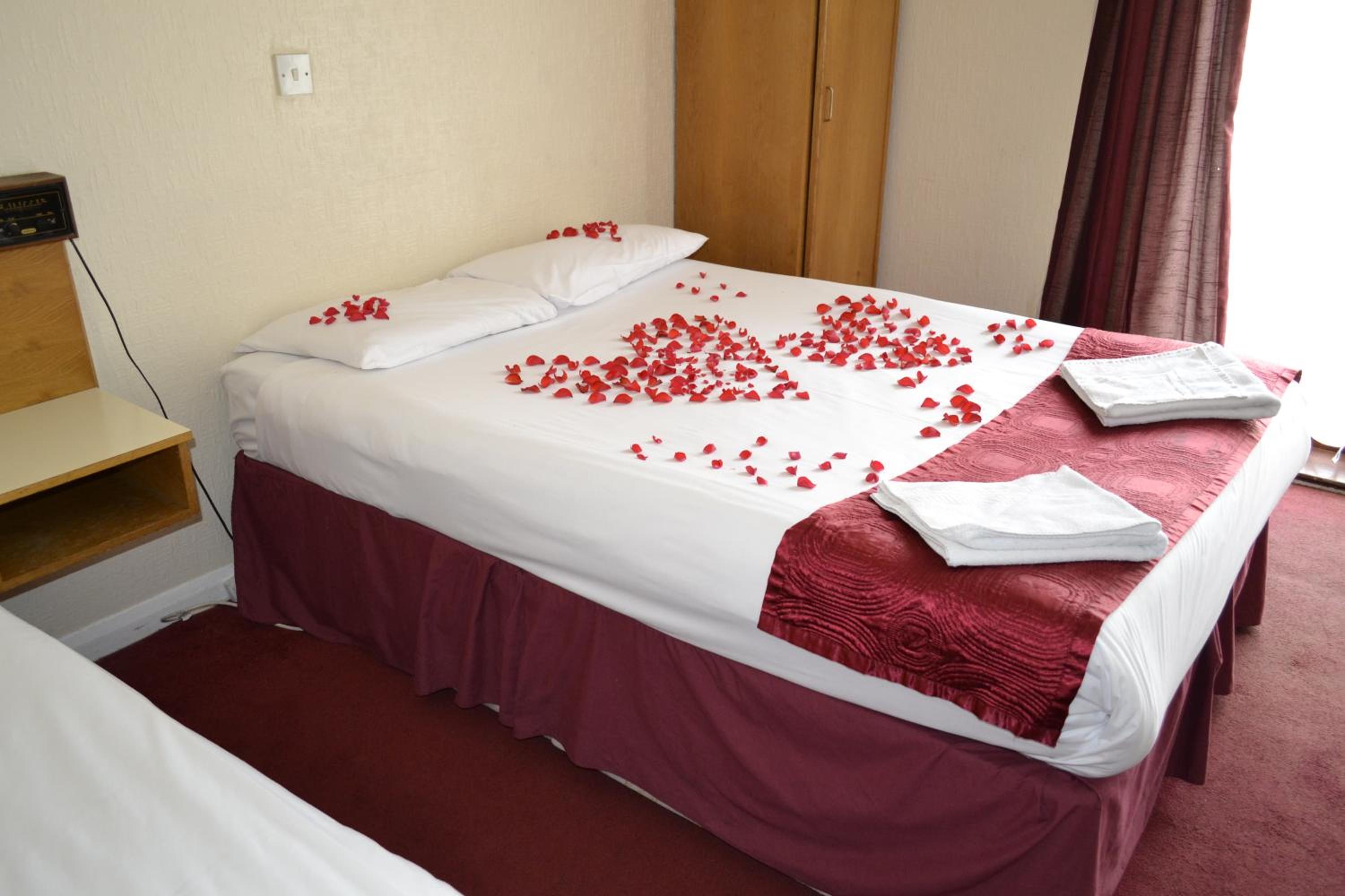 Triple Room - Photo 6