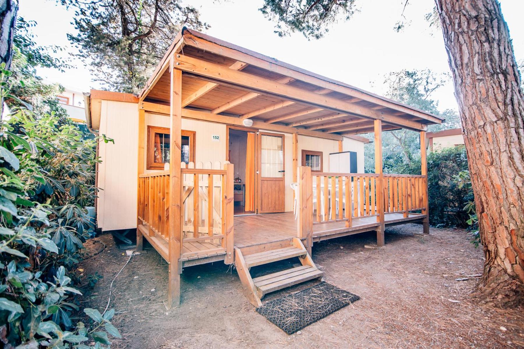 Mobile Home (5 Adults) with beach access - Photo 9