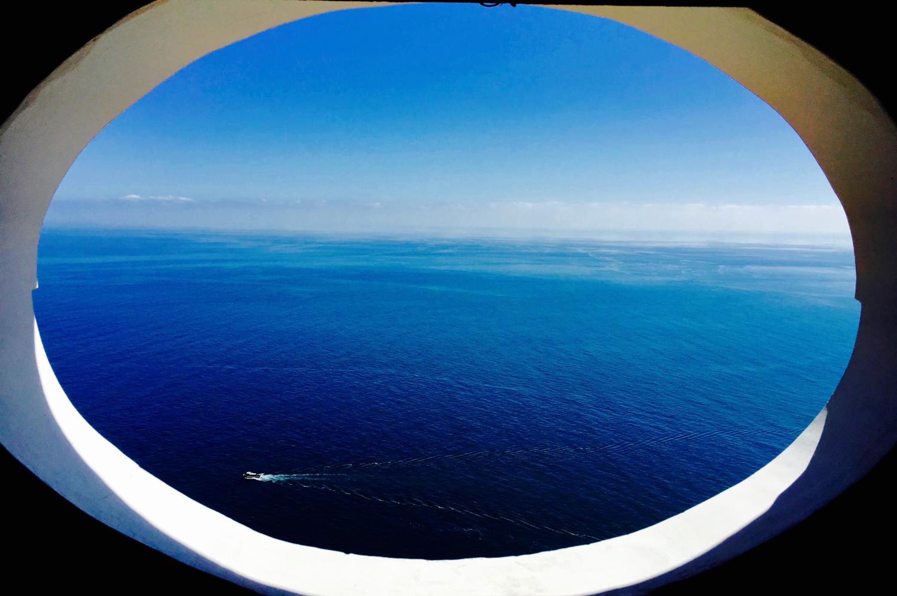 Superior Room with Sea View - Photo 6