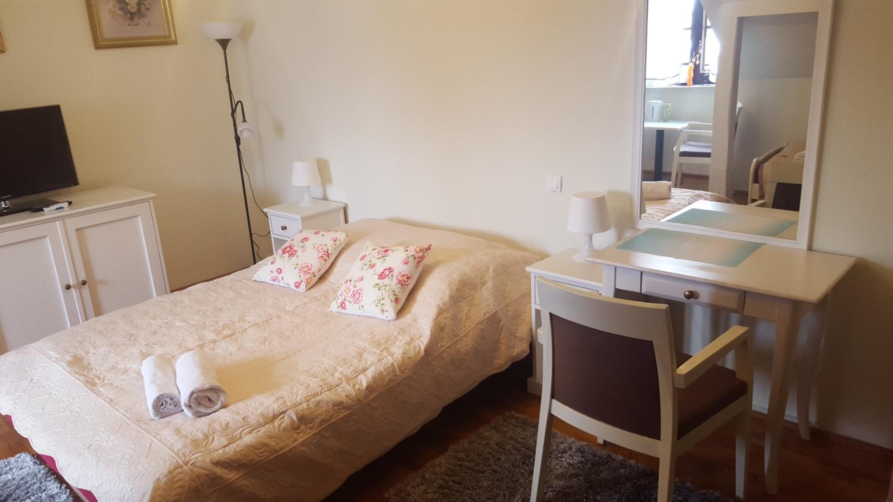 Triple Room - Photo 8